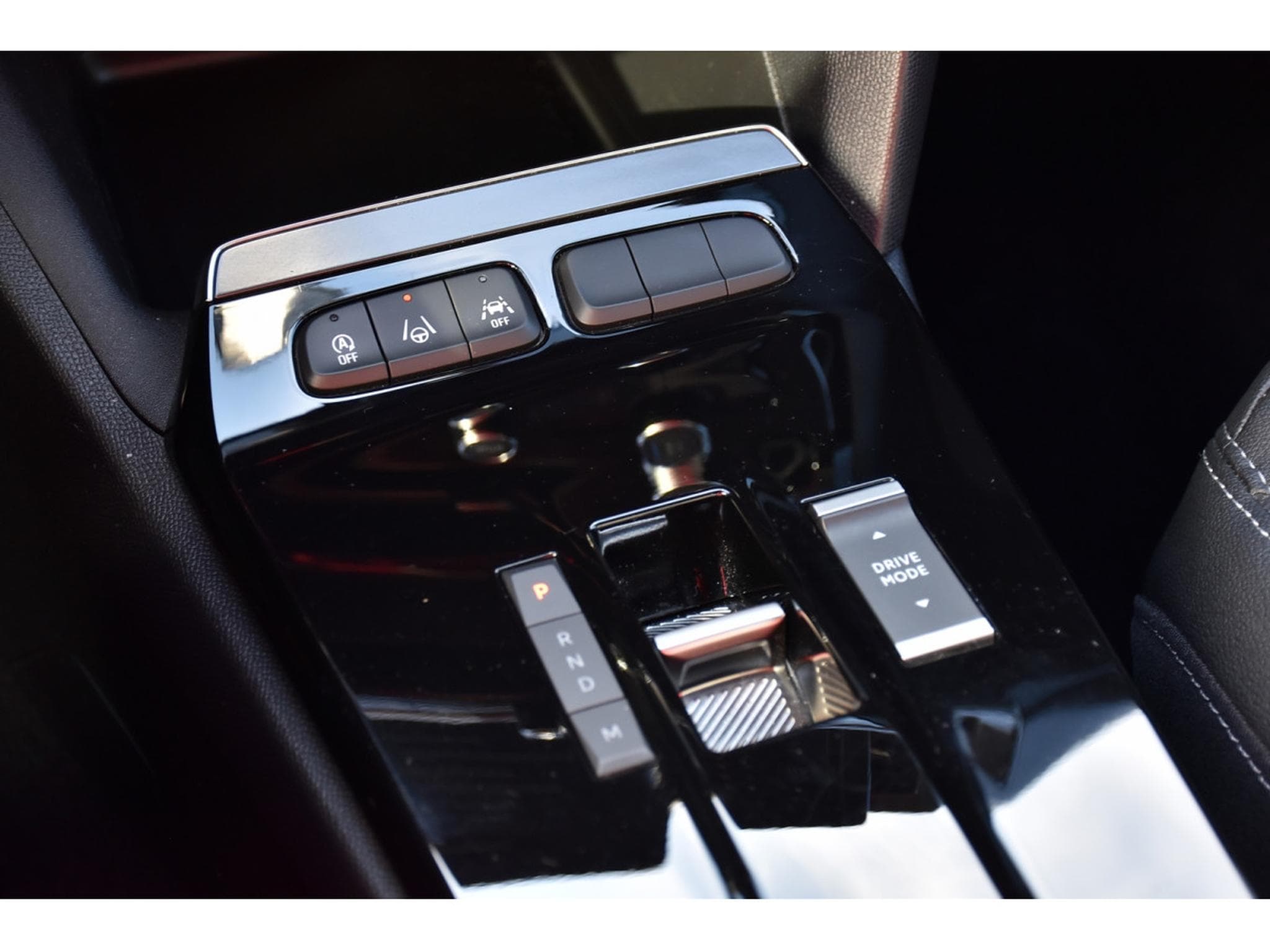 Opel Mokka 1.2 Turbo GS EAT8 SG CHFF ACC SIDE GPS CAM ATT RMQ 1° MAIN (2024) - Foto 18