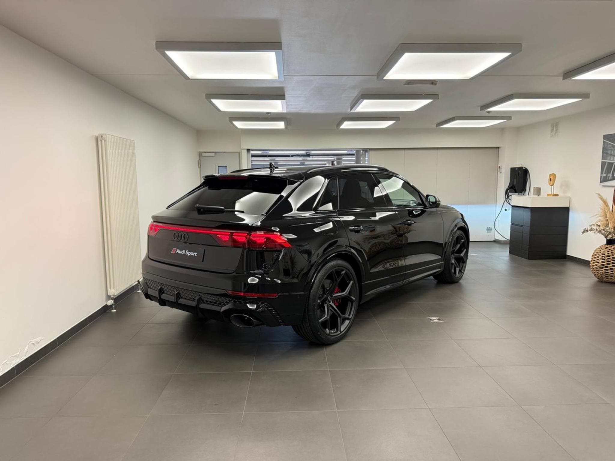 Audi RSQ8 SUV TFSI quattro performance 640CV / 471 kW tiptronic (2026) - Photo 8