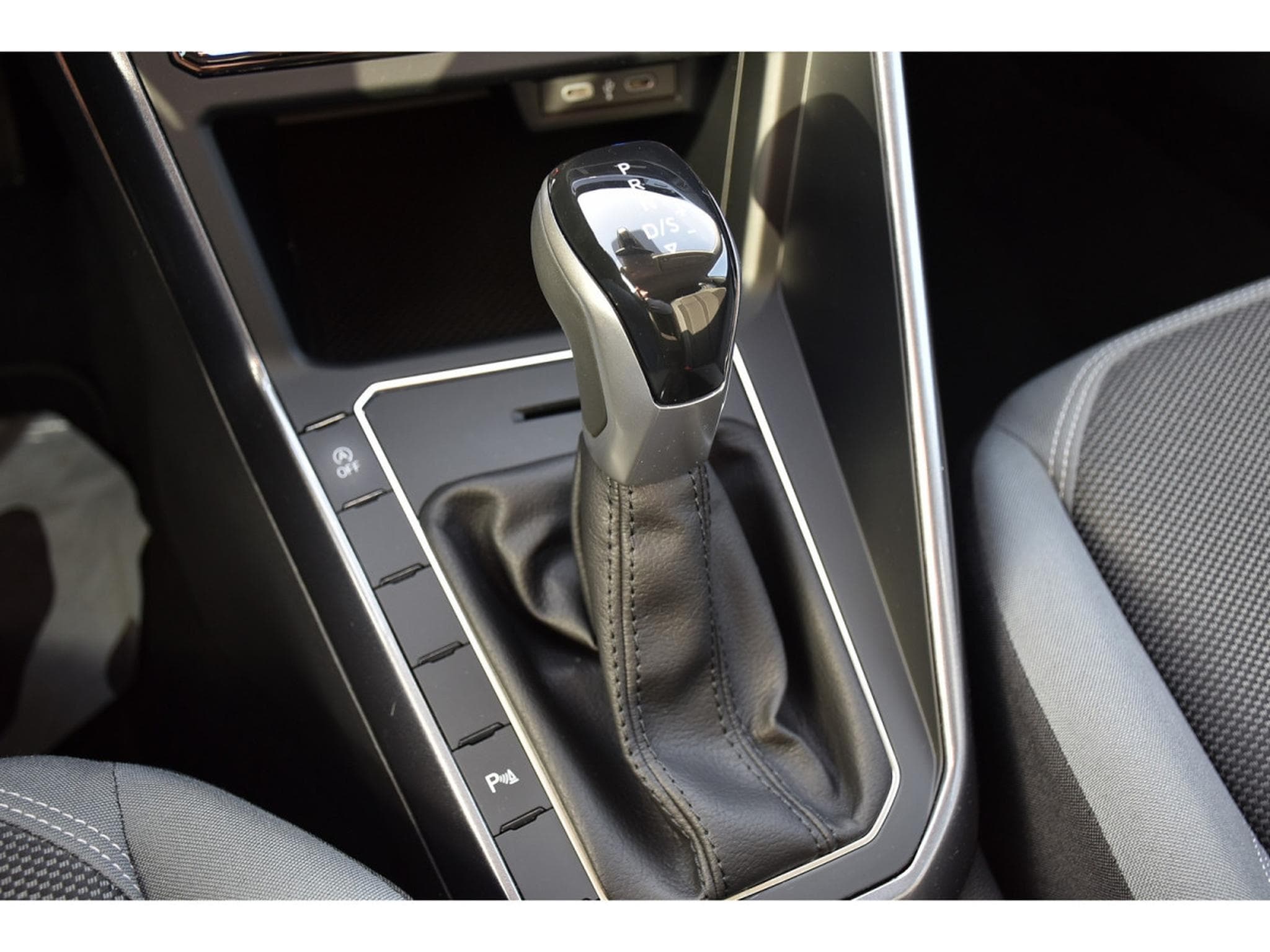 VW Polo 1.0 TSI 95 DSG STYLE ACC TRAVEL GPS CAM IQ.LIGHT 1° MAIN (2024) - Photo 6