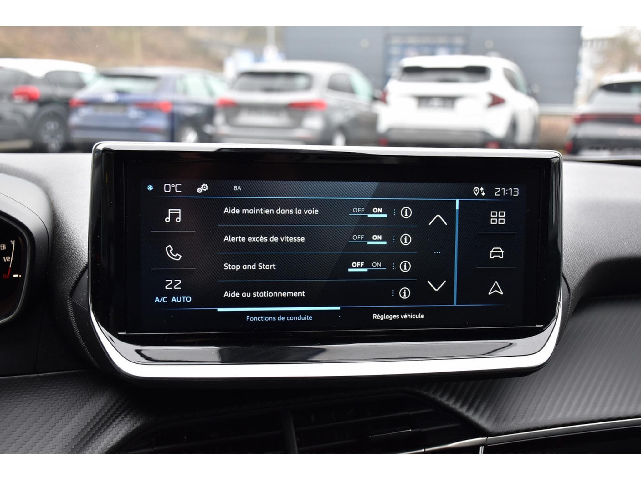 Peugeot 2008 1.2 PureTech Style REGUL SMARTPHONE LANE PDC 1° MAIN (2025) - Photo 12