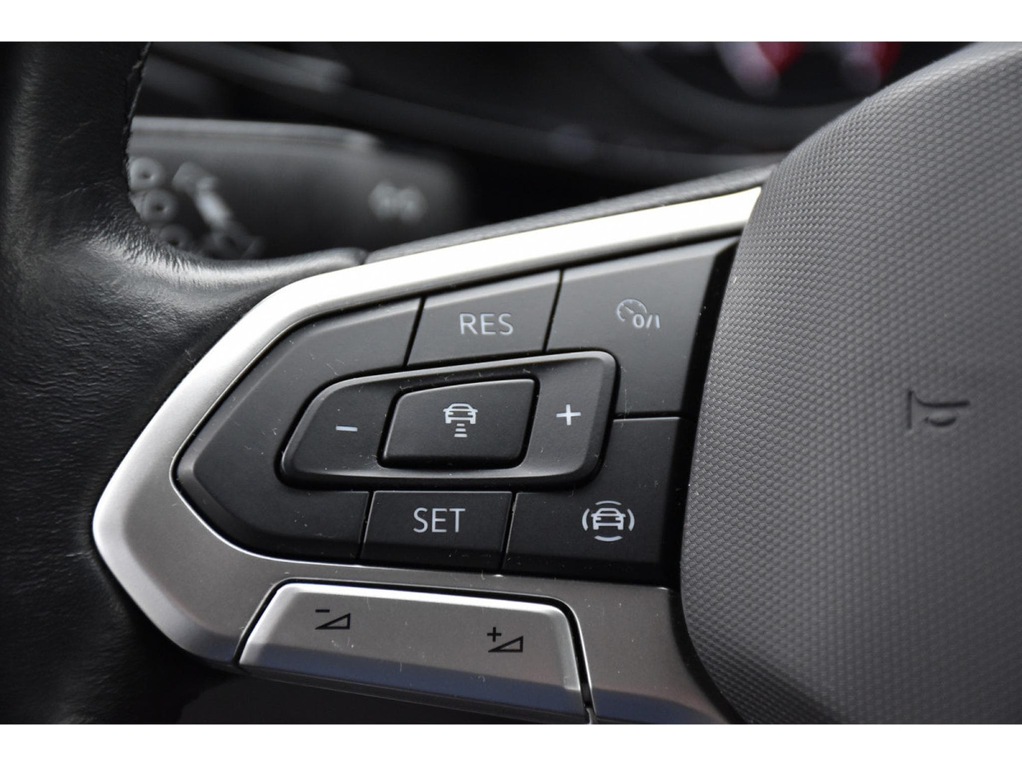 VW T6.1 2.0 TDI Bulli DSG 7PL. ACC SIDE GPS CAM ATT RMQ LED (2021) - Photo 23