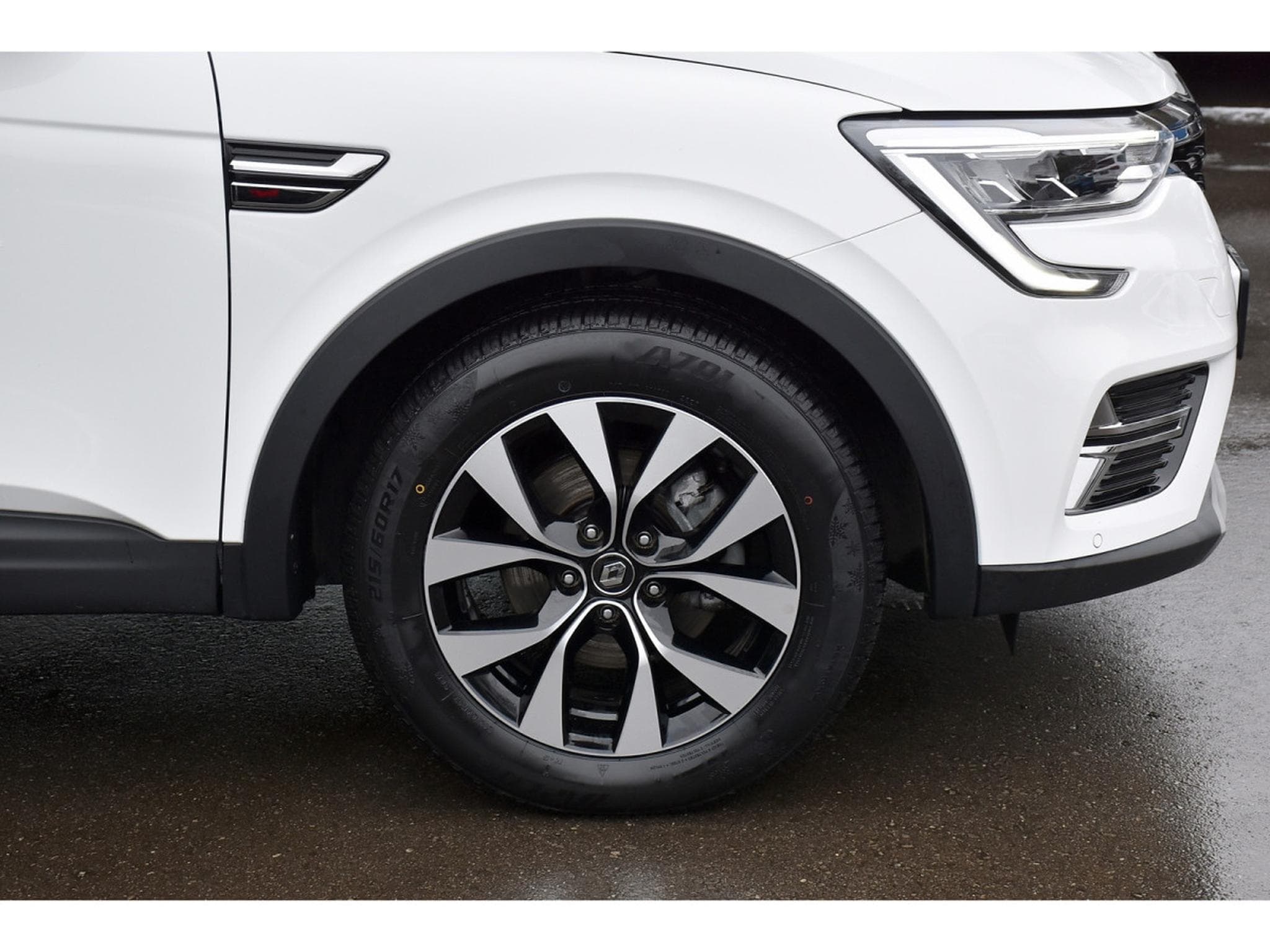 Renault Arkana 1.6 E-TECH HEV ZEN EDC LANE GPS CAM ATT RMQ 1° MAIN (2023) - Photo 5