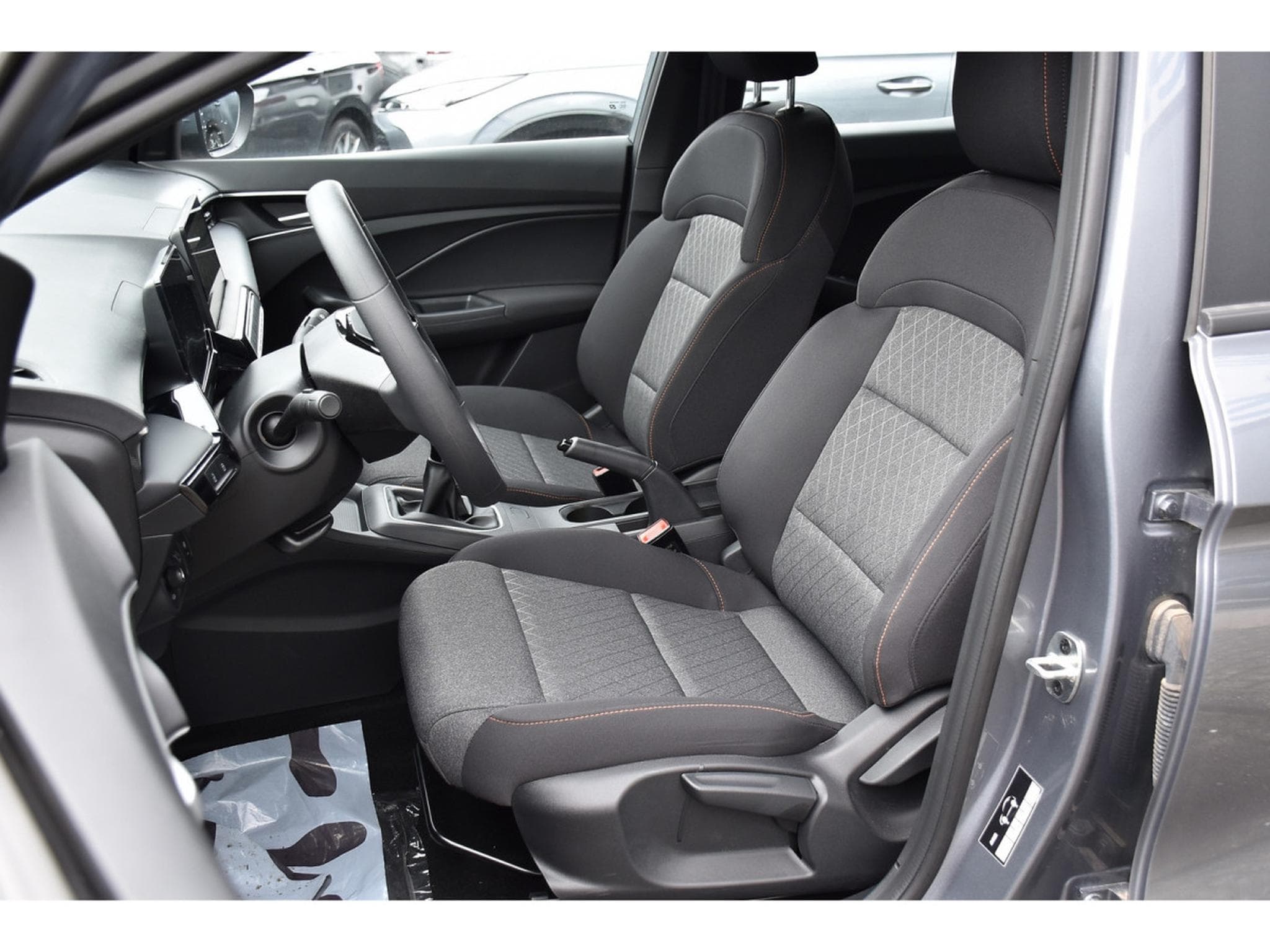 MG MG3 1.5 Comfort GPS LED CAM LANE NEUVE (2025) - Photo 6