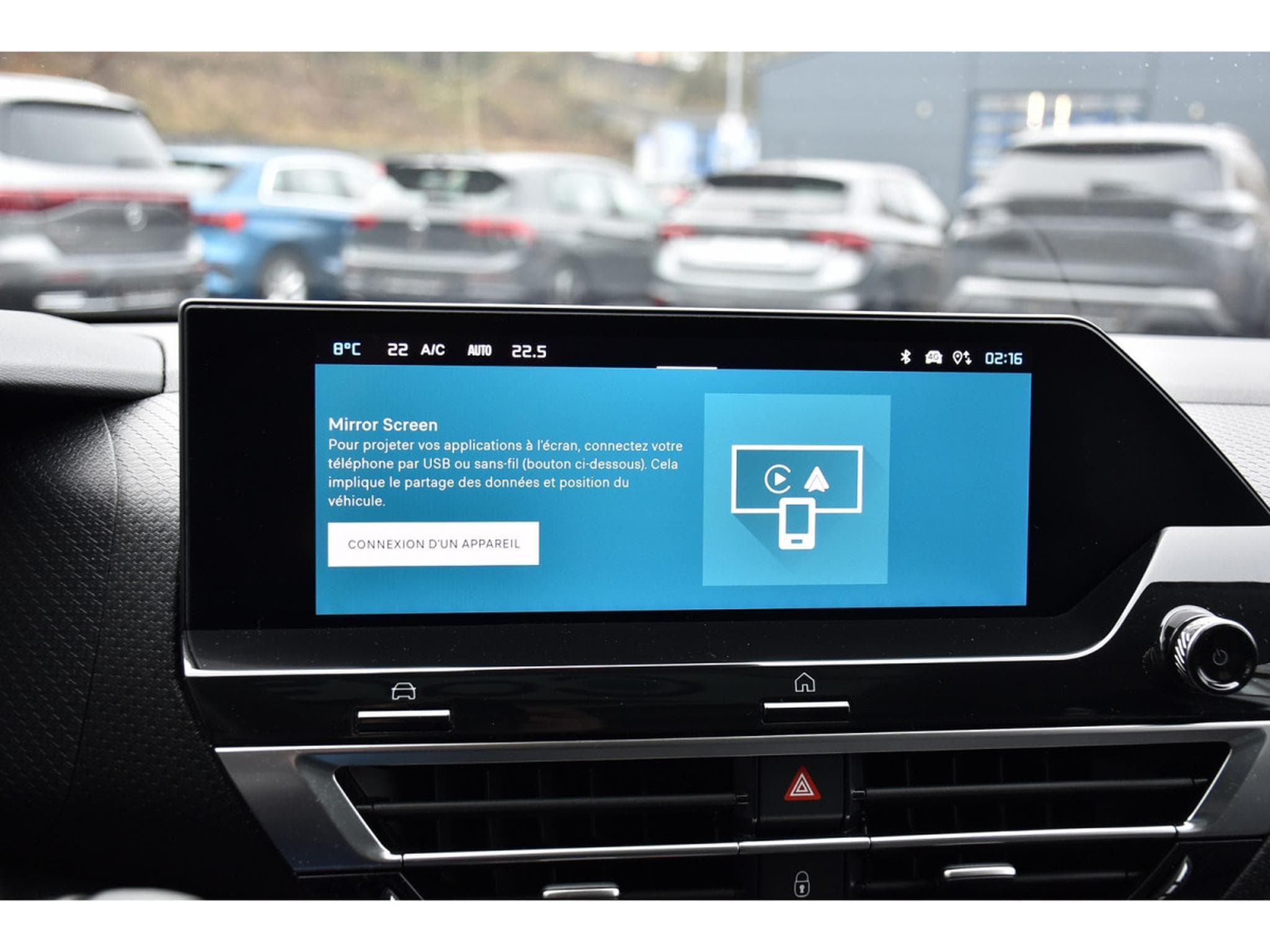 Citroën C4 X 1.2 PureTech Shine EAT8 TOIT PANO CUIR ACC SIDE CAM 1° MAIN (2023) - Foto 14