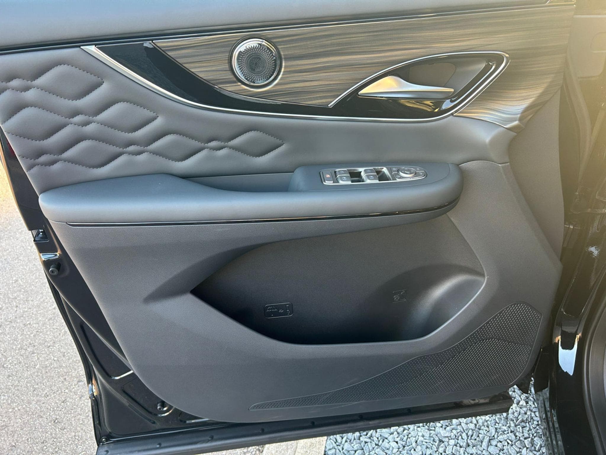 Forthing U-Tour FORTHING 9 HEV 7 PLACES FULL OPTIONS (2026) - Photo 11