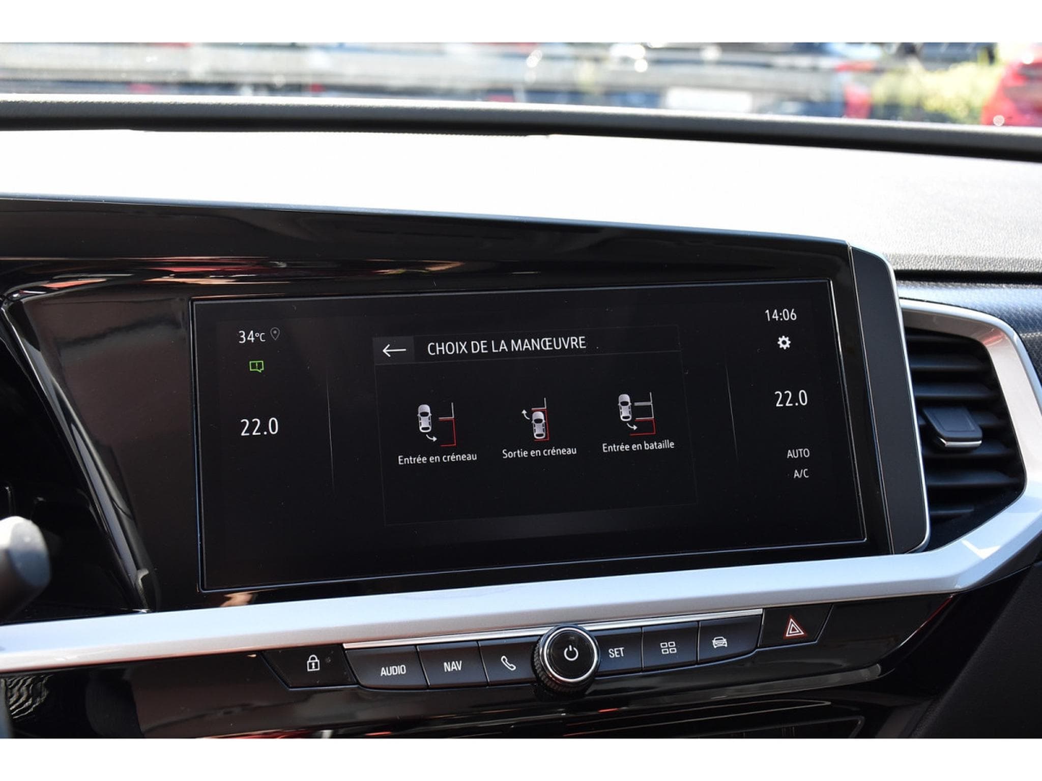 Opel Grandland 1.2 Turbo GS Auto. ACC GPS LANE SIDE PARK CAM 1° MAIN (2024) - Foto 18