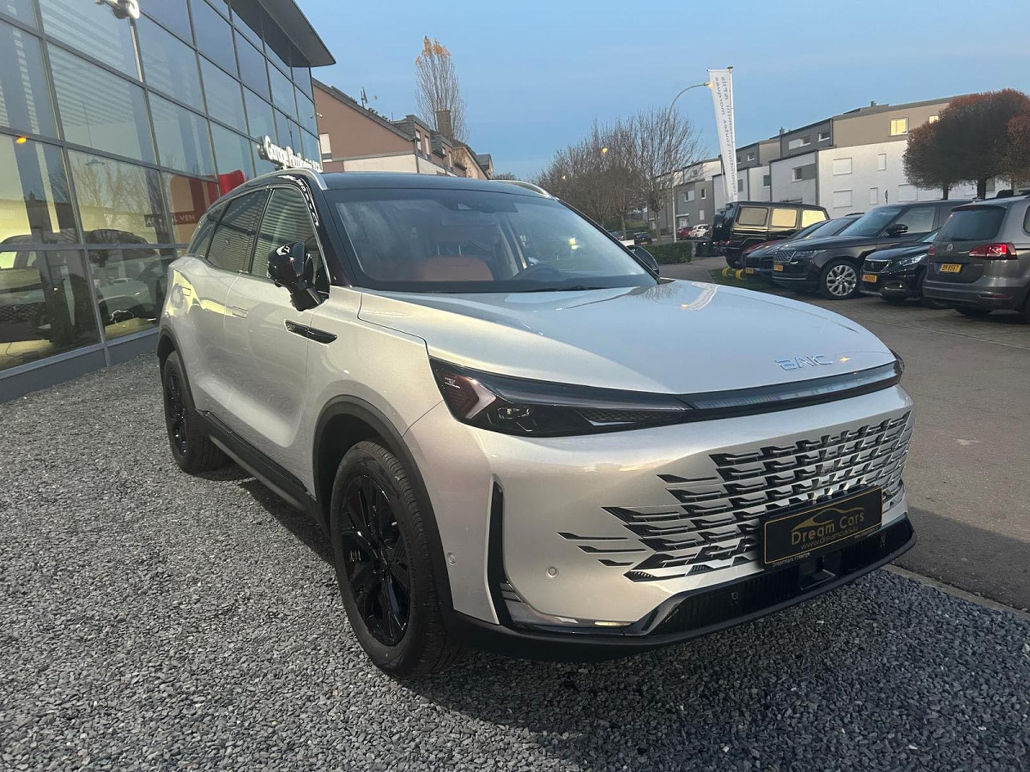 Baic X75 1.5 TURBO AUTO FULL OPTIONS (2026) - Photo 4