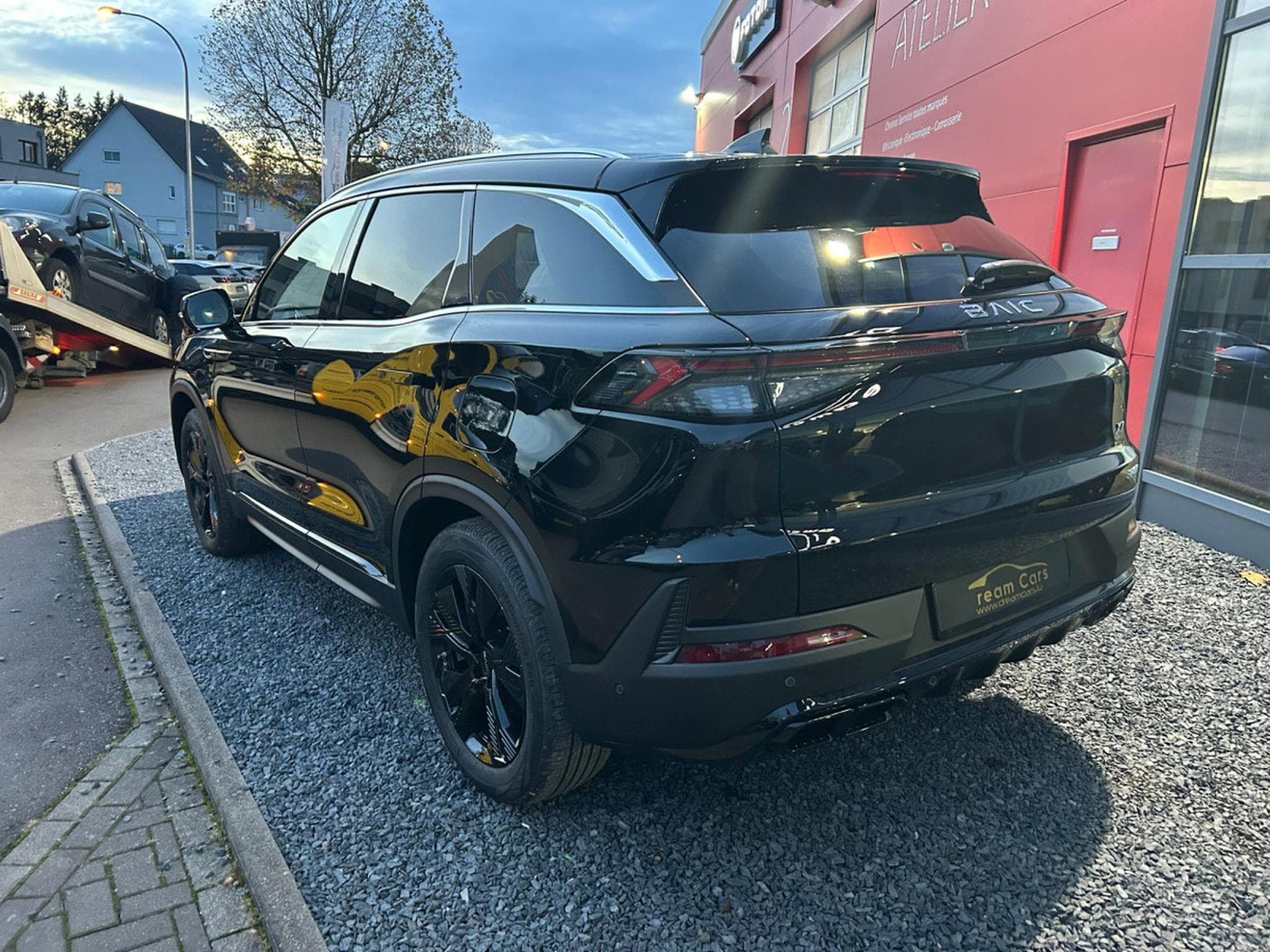 Baic X75 1.5 TURBO AUTO FULL OPTIONS (2026) - Photo 2