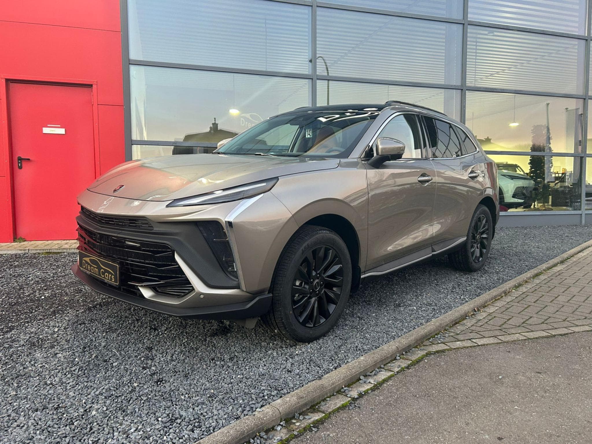 Forthing T5 EVO 1.5 TURBO AUTO FULL OPTIONS (2026) - Photo 6