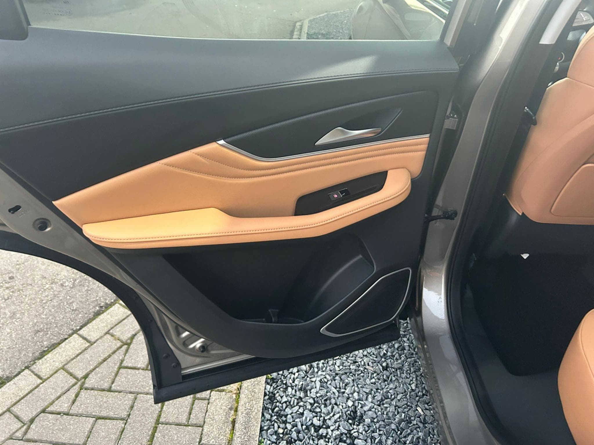 Forthing T5 EVO 1.5 TURBO AUTO FULL OPTIONS (2026) - Photo 8