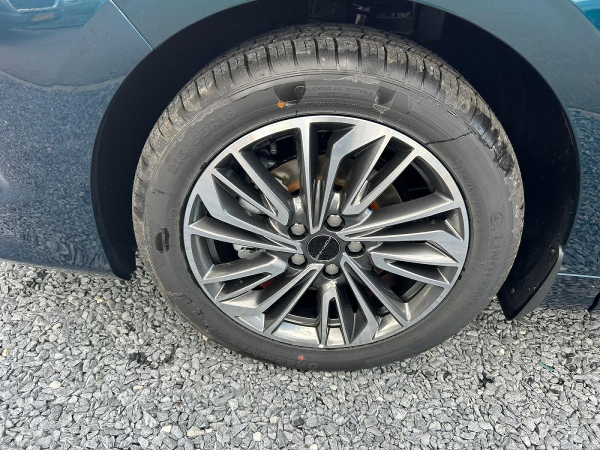 Forthing U-Tour FORTHING 4 U TOUR 7 PLACES (2026) - Photo 8