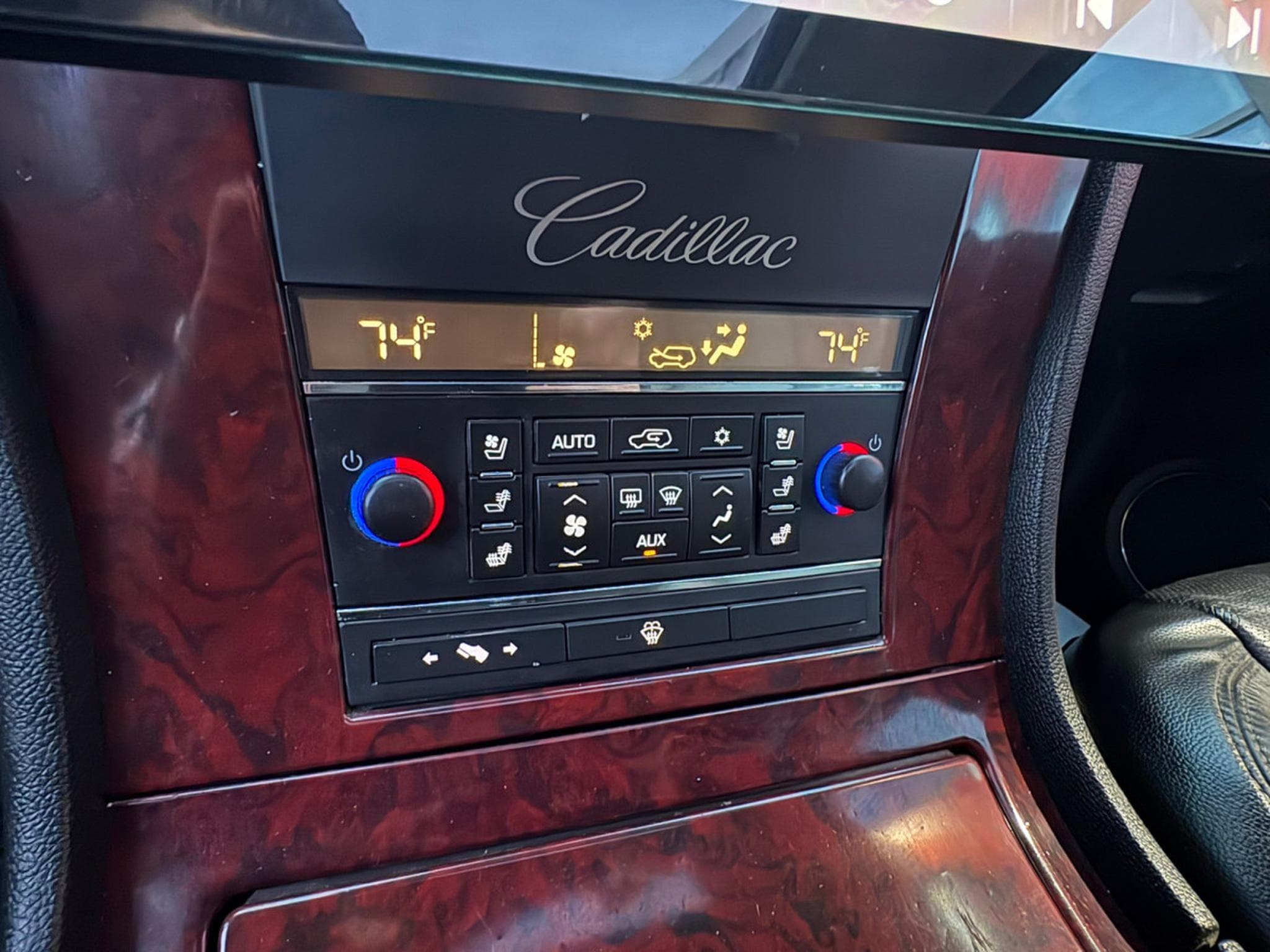 Cadillac Escalade ESV (2006) - Photo 17