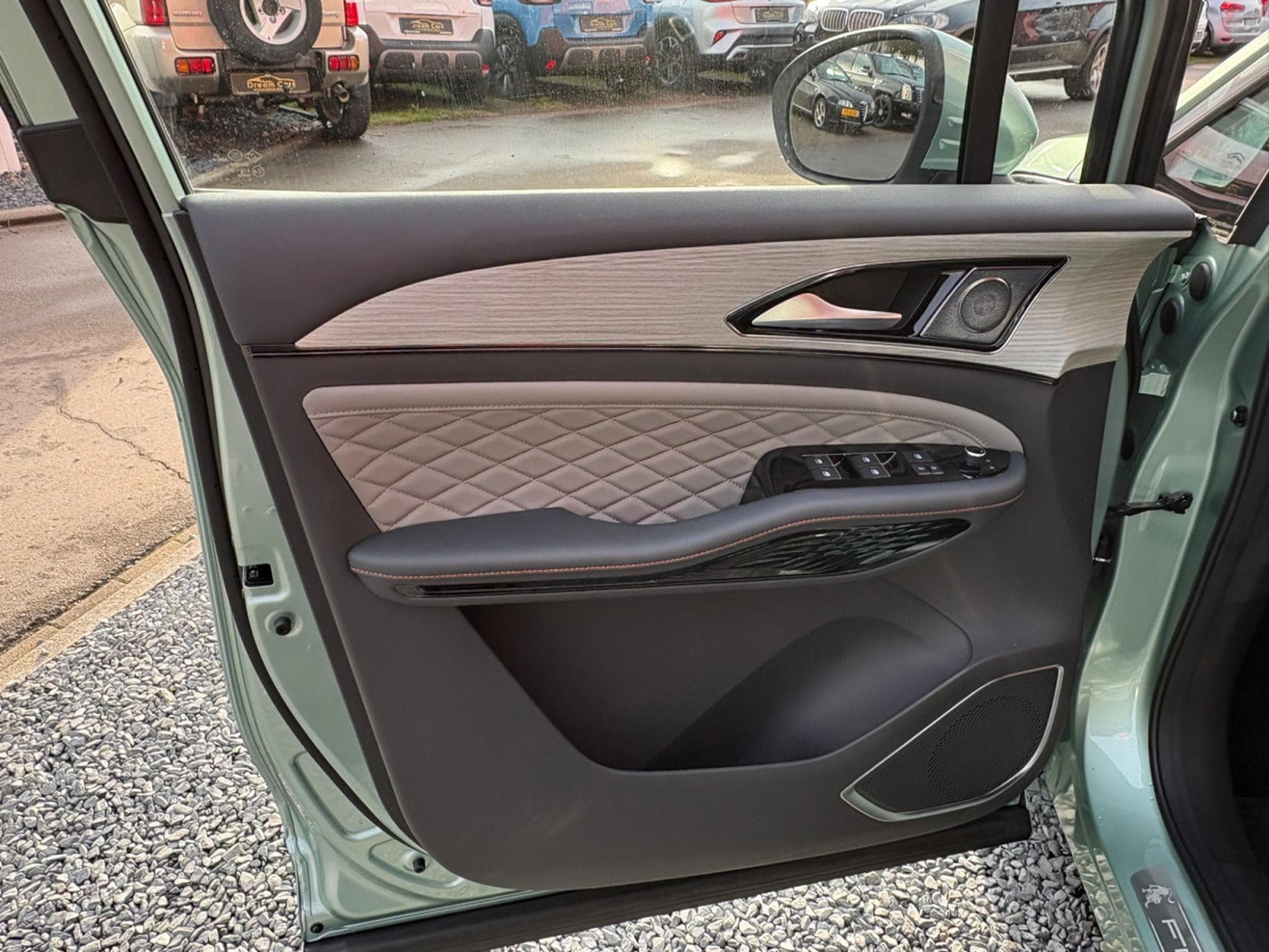 Forthing U-Tour FORTHING 4 U TOUR 7 PLACES (2026) - Photo 11