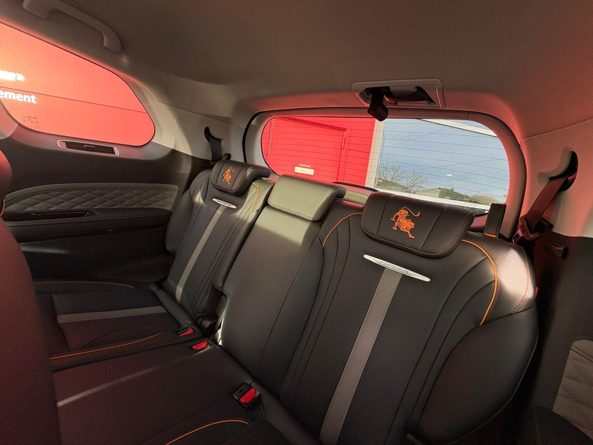 Forthing U-Tour FORTHING 4 U TOUR 7 PLACES (2026) - Photo 15