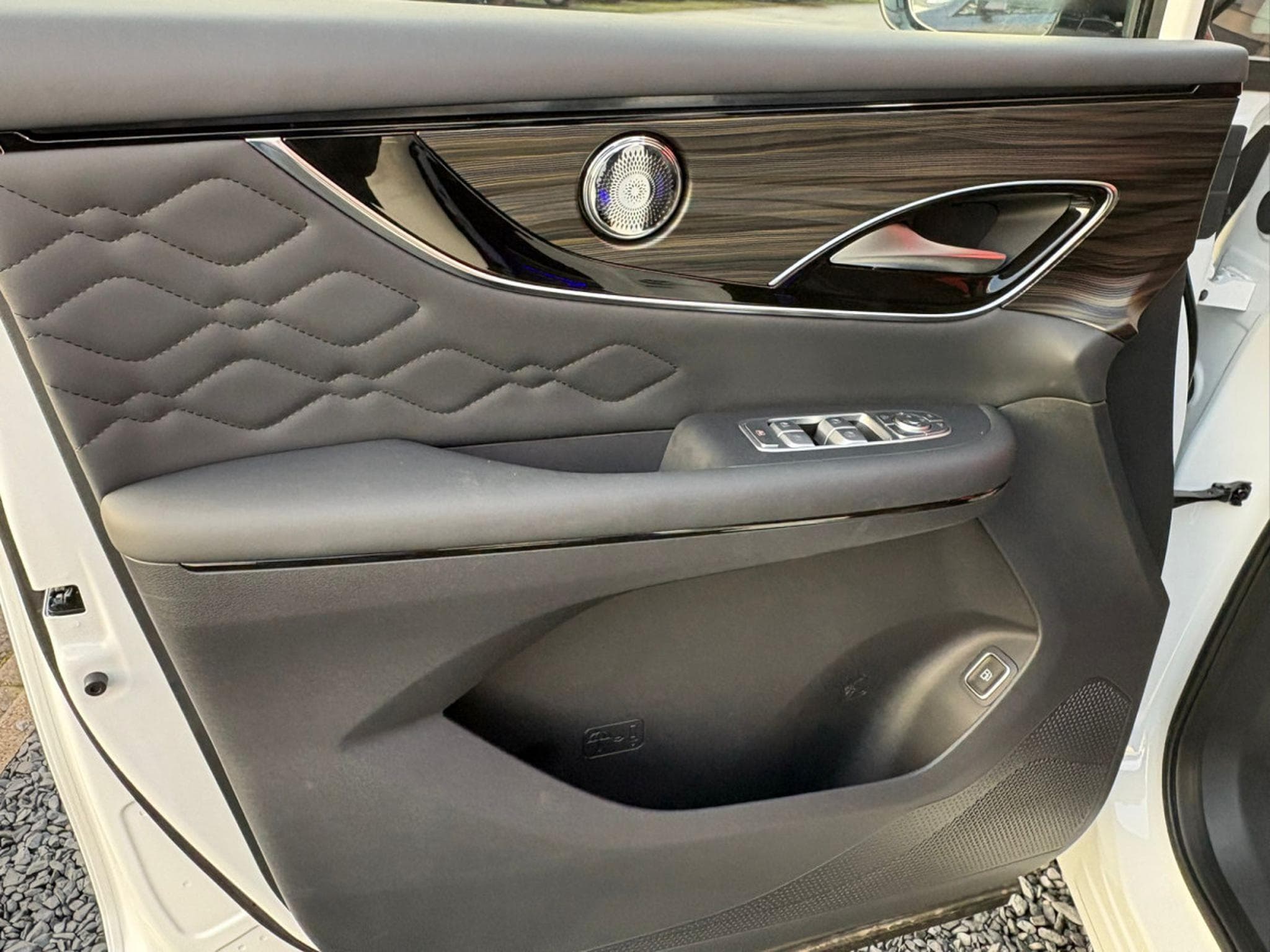 Forthing U-Tour FORTHING 9 PHEV 7 PLACES FULL OPTIONS (2026) - Photo 11