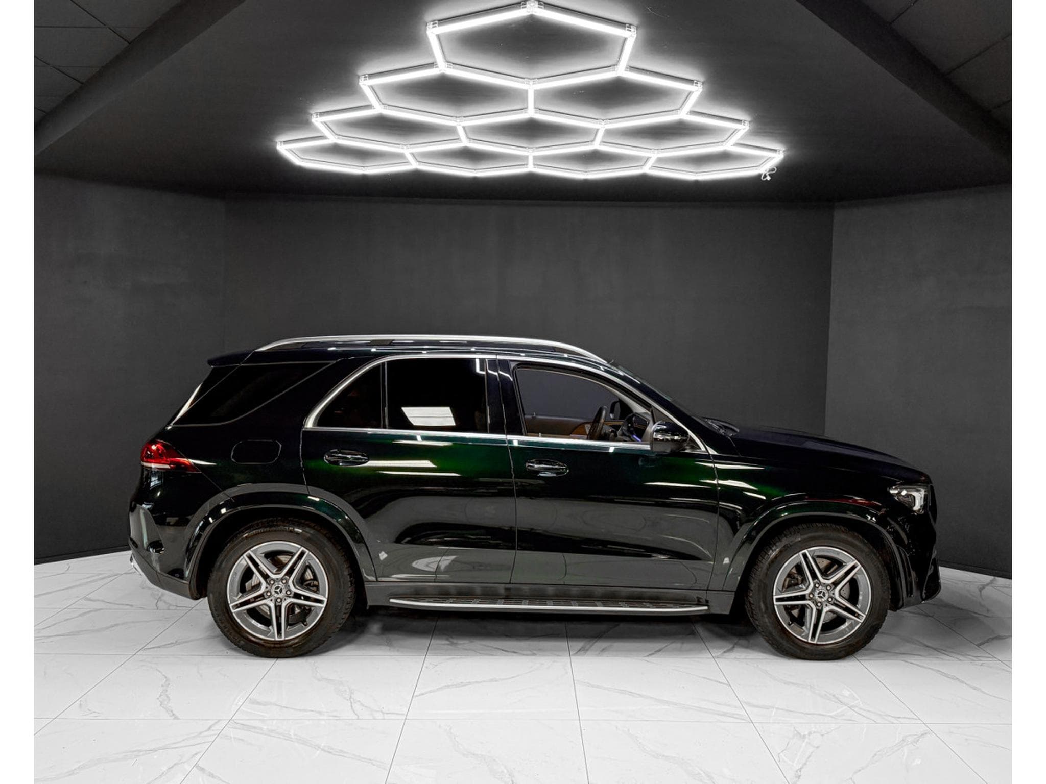 Mercedes GLE 350 d AMG Line / Cam 360 / SPEC (2019) - Photo 6