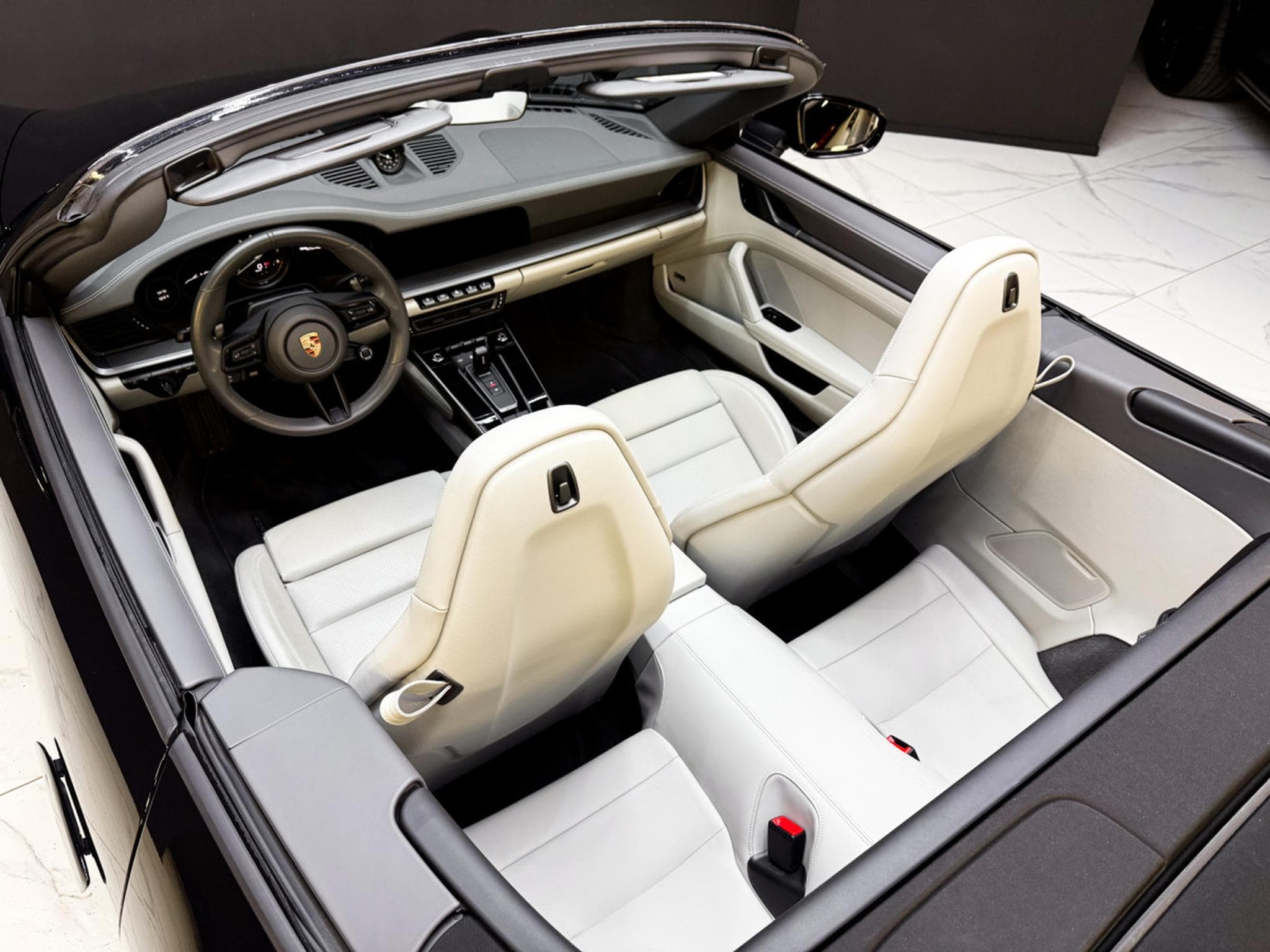 Porsche 911 992 Carrera S Cabriolet PPF FRONT (2023) - Photo 11