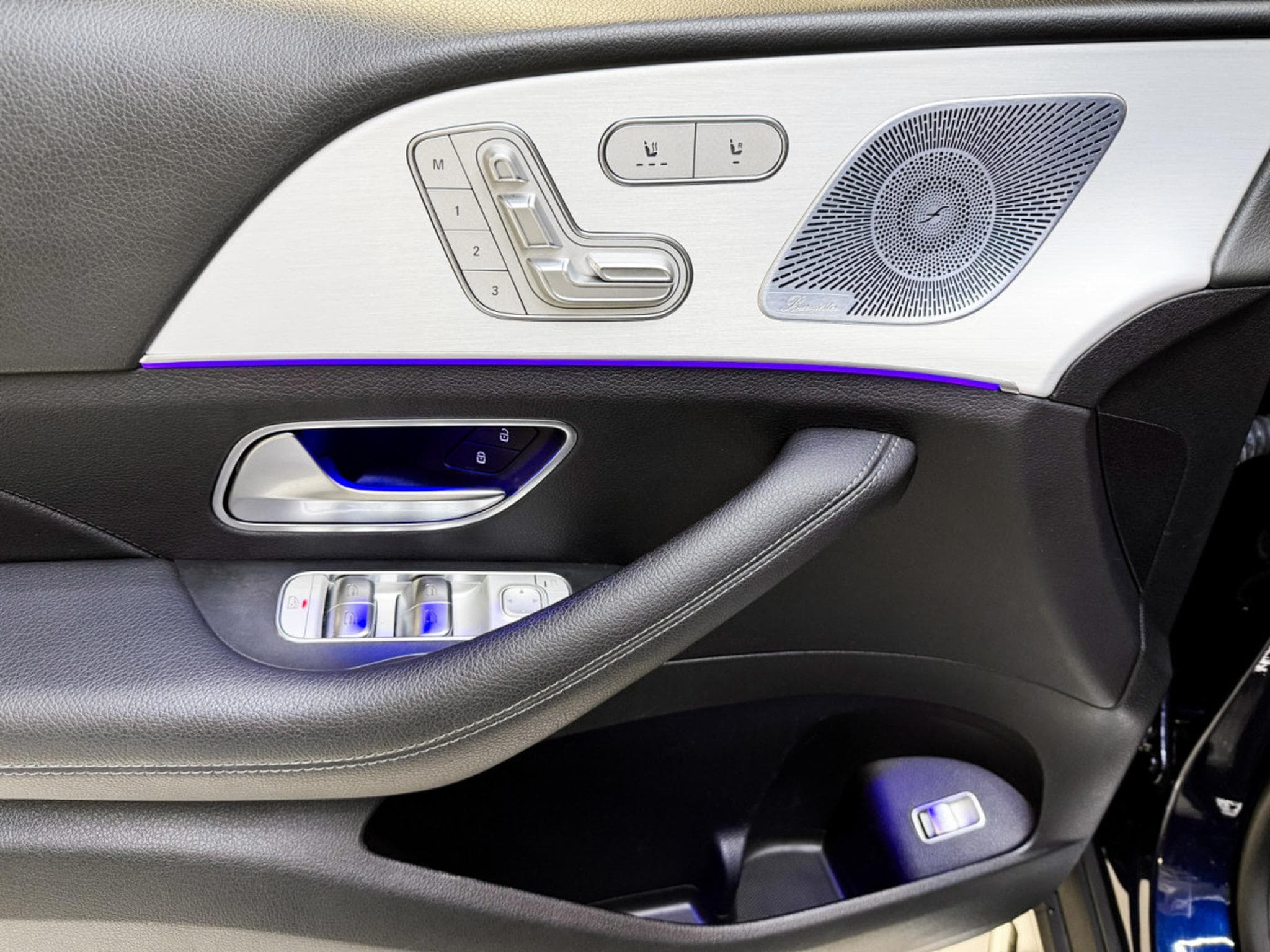 Mercedes GLS 400 d AMG Line 7 seats (2020) - Photo 11