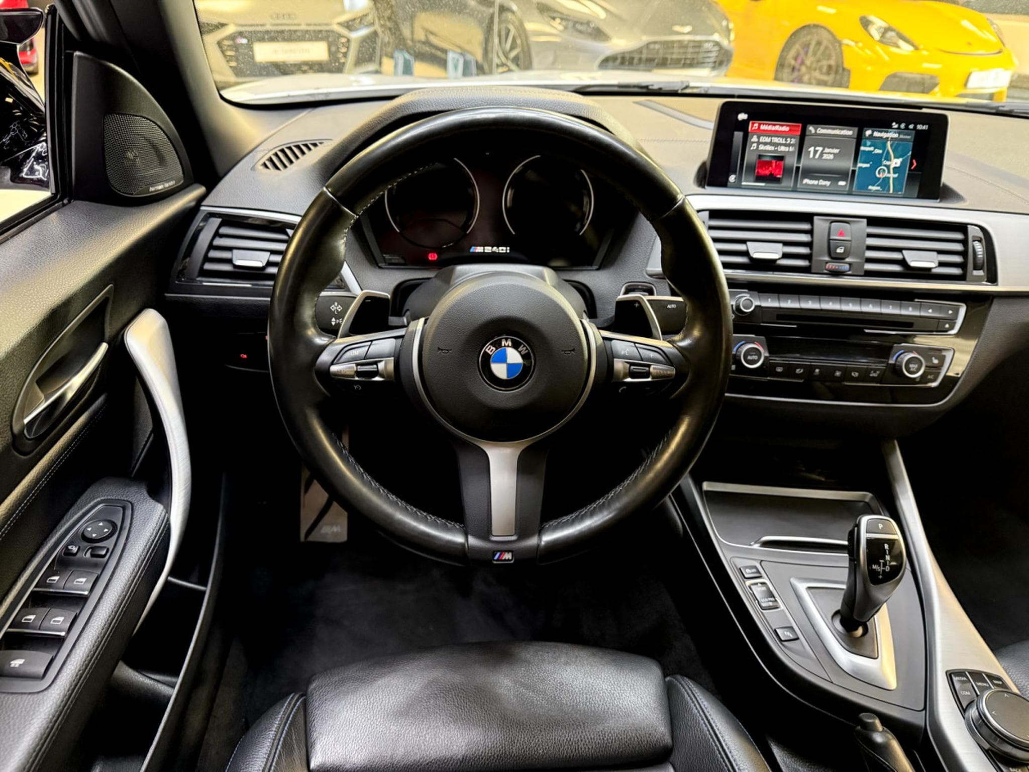 BMW M240 M240i xDrive Cabriolet (2019) - Photo 11