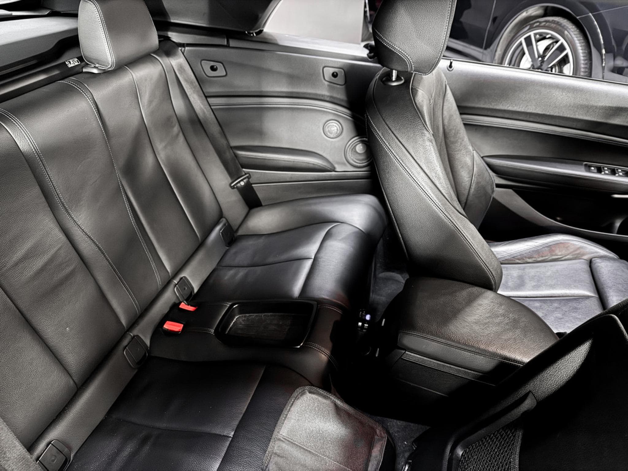 BMW M240 M240i xDrive Cabriolet (2019) - Photo 13