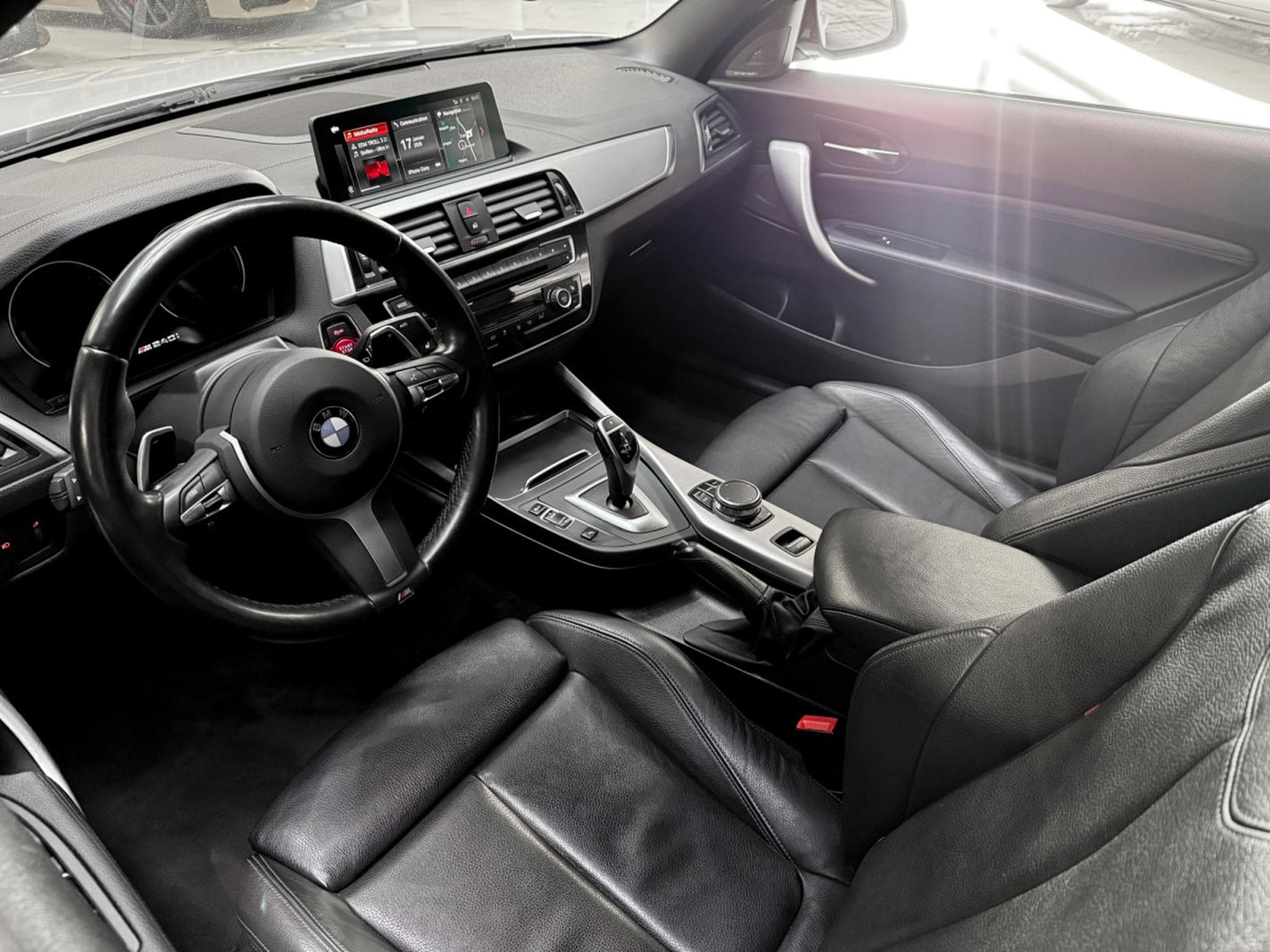 BMW M240 M240i xDrive Cabriolet (2019) - Photo 9