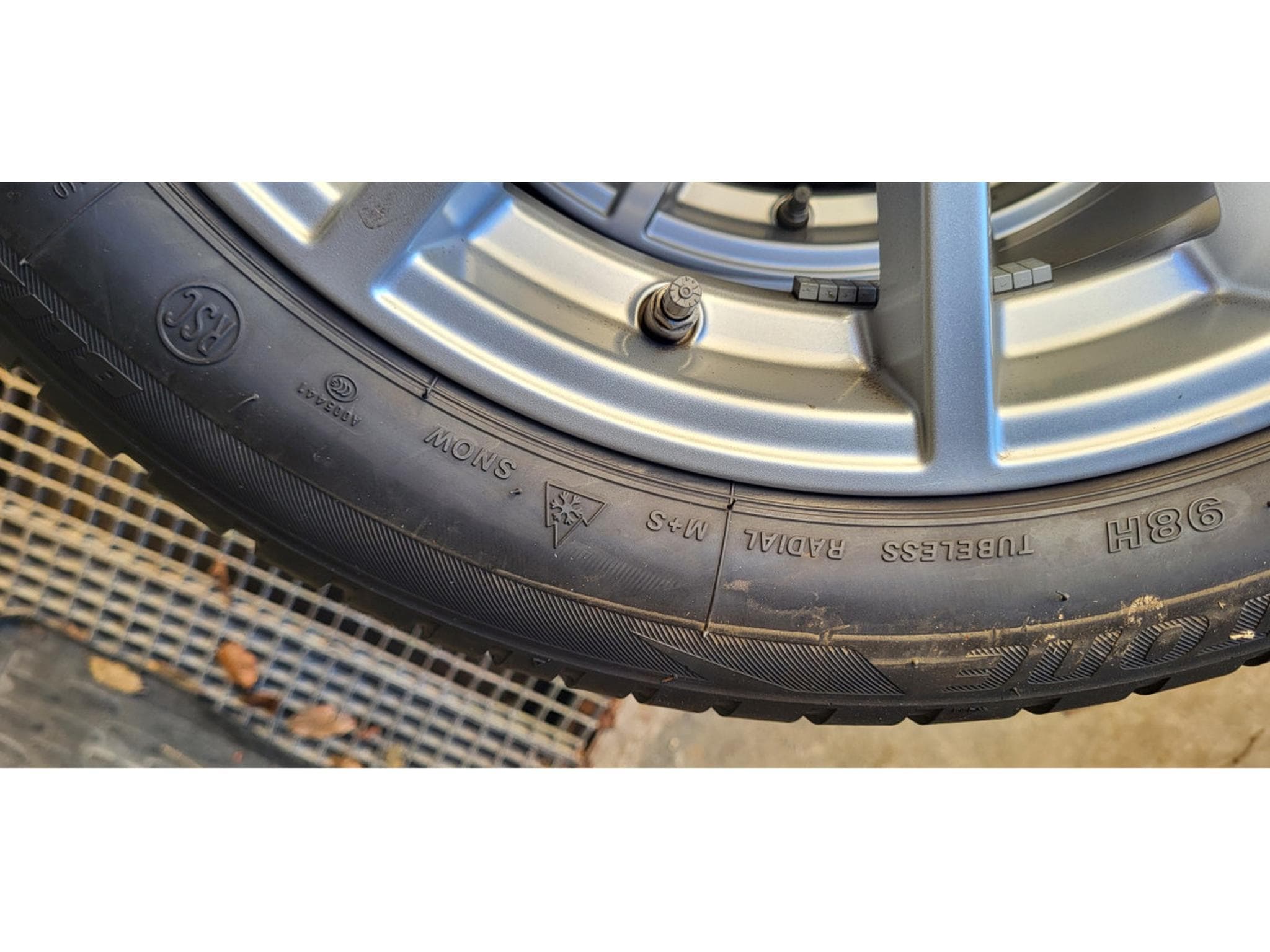 Jantes alu + Pneus h – 17" - Foto 8