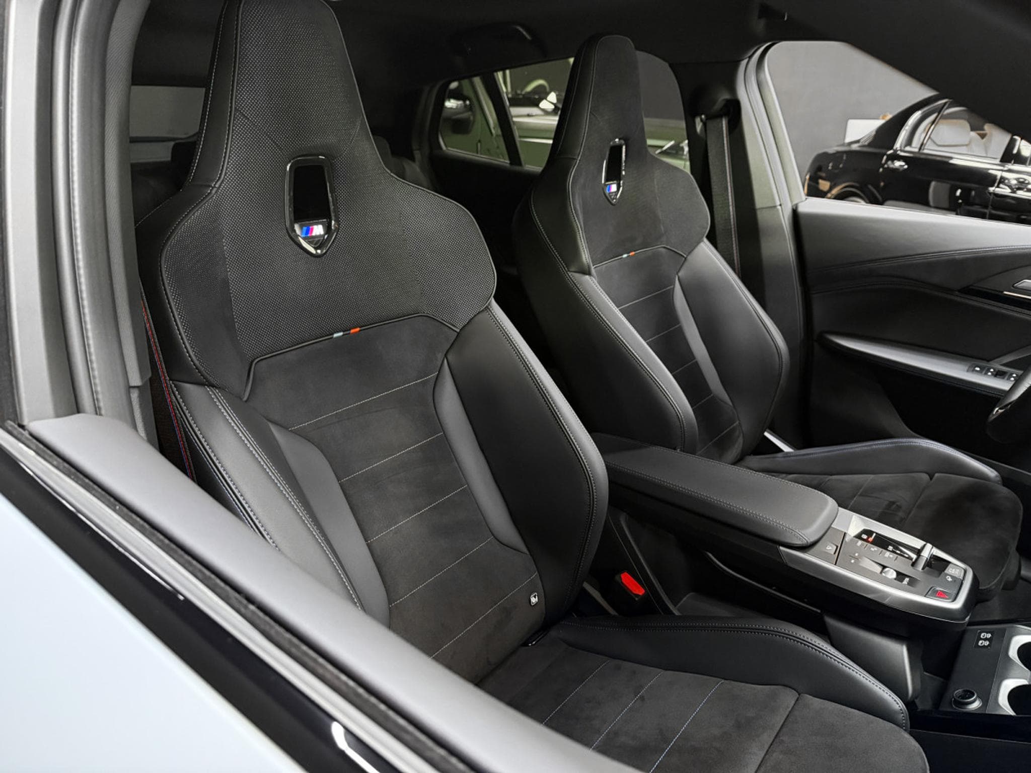 BMW X2 M35i xDrive (2024) - Photo 16