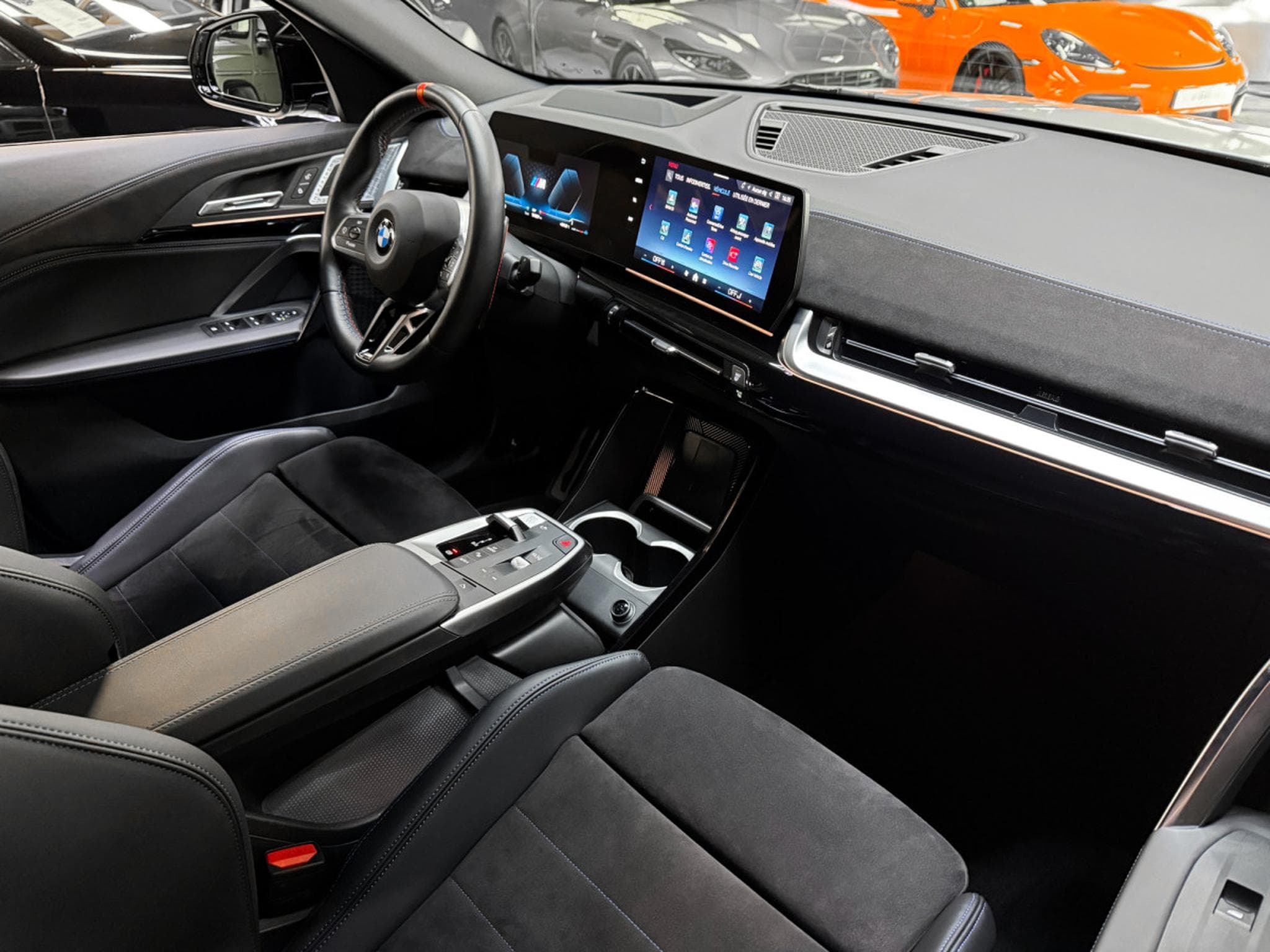 BMW X2 M35i xDrive (2024) - Photo 17