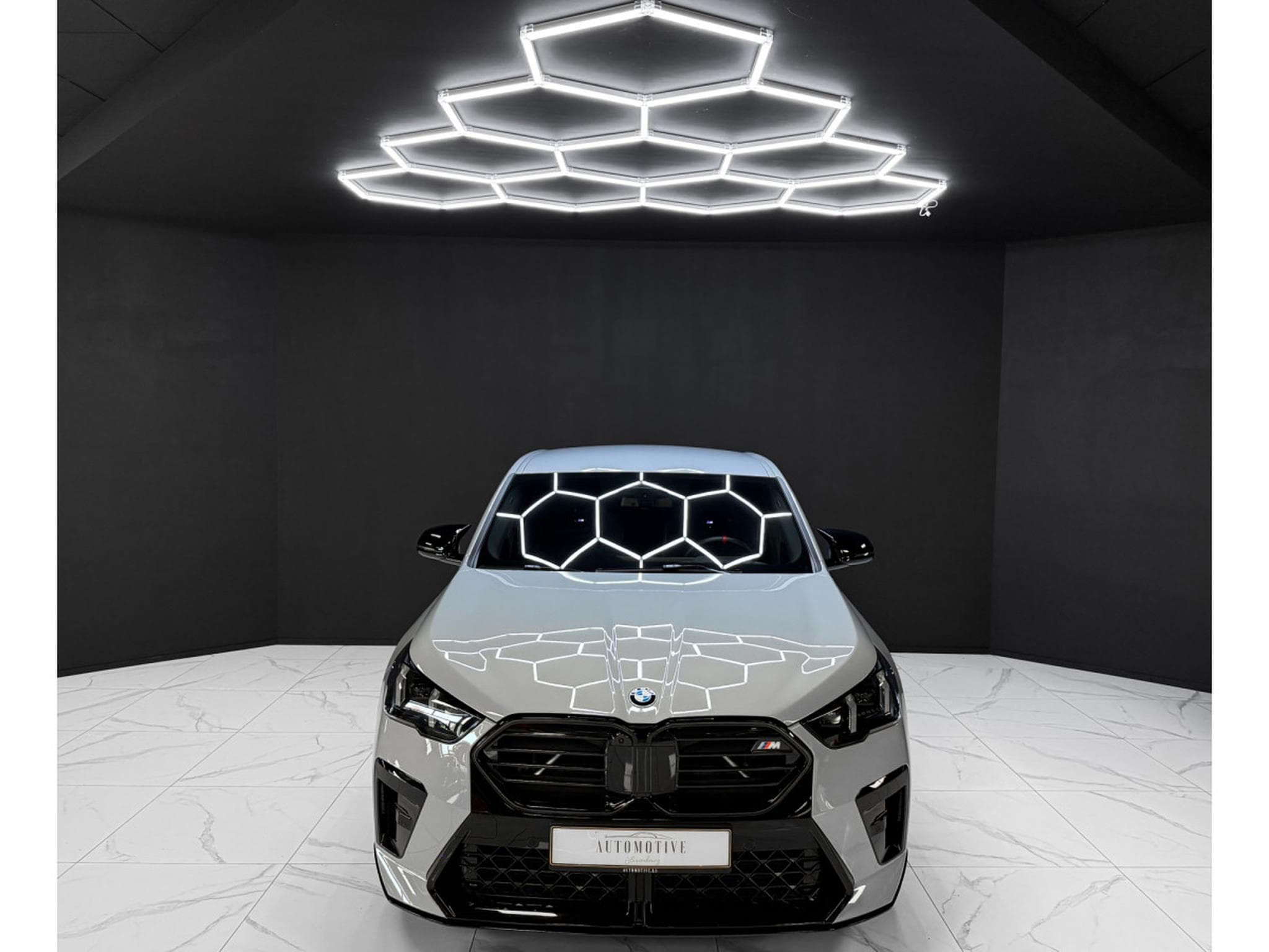 BMW X2 M35i xDrive (2024) - Photo 8