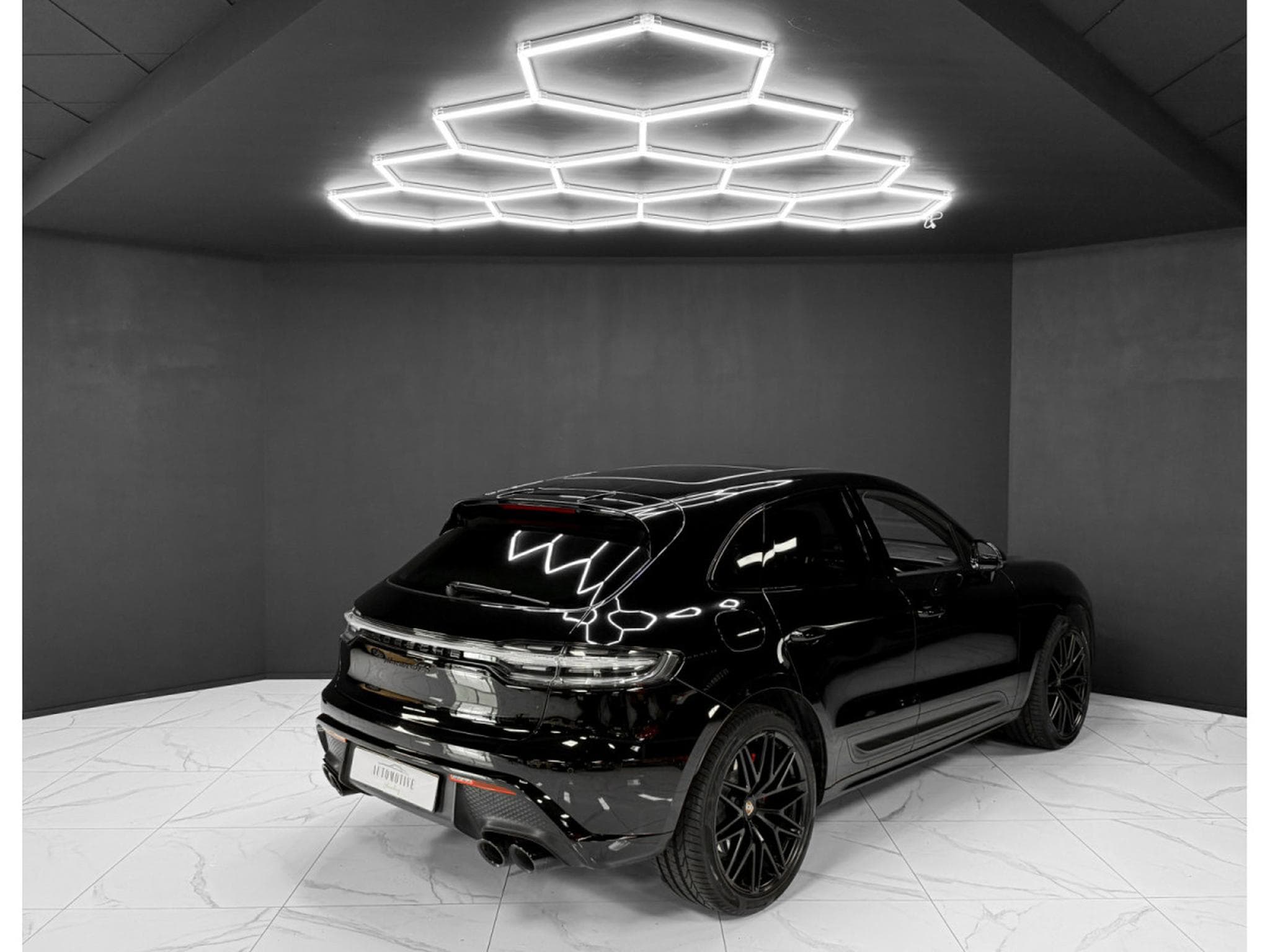 Porsche Macan III GTS (2021) - Photo 5