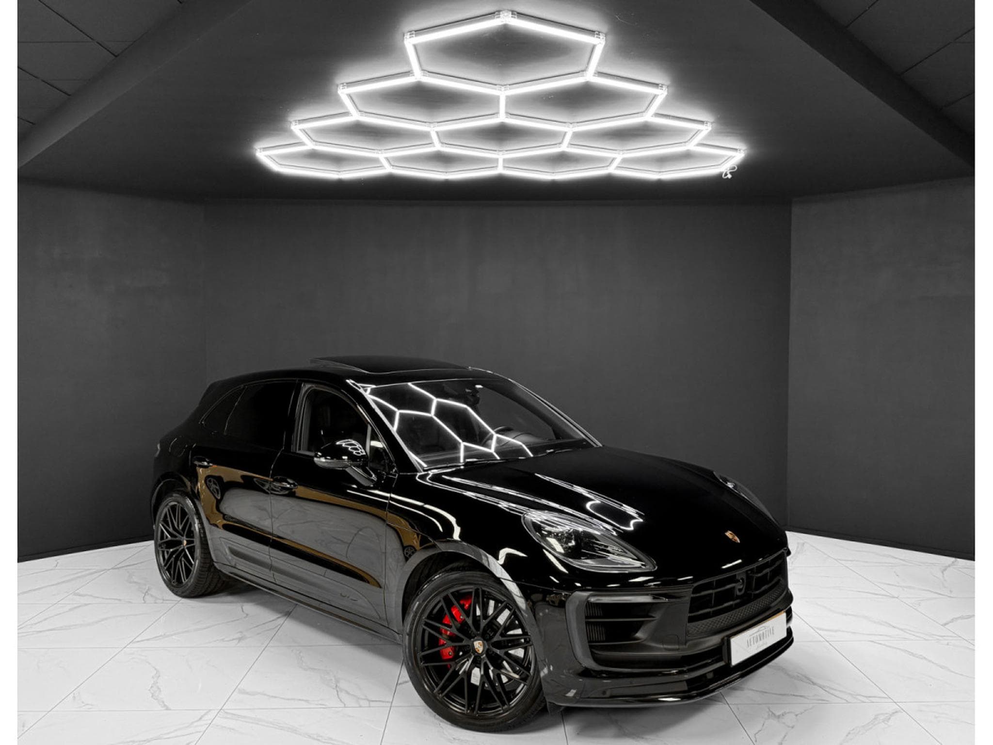 Porsche Macan III GTS (2021) - Photo 7