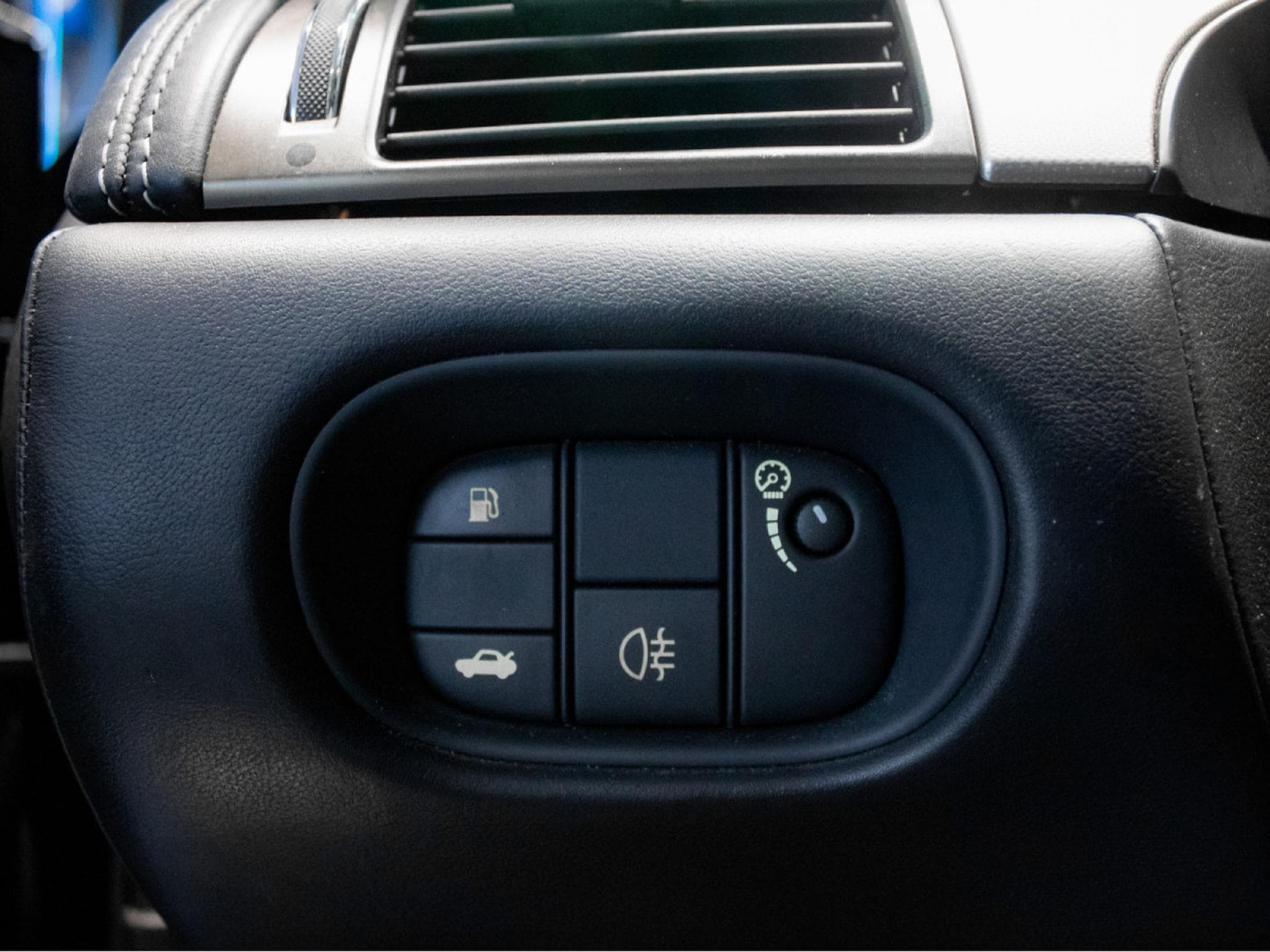 Jaguar XK Jaguar XK Convertible 5.0 V8 – 380 ch – PORTOFOLIO (2009) - Photo 25