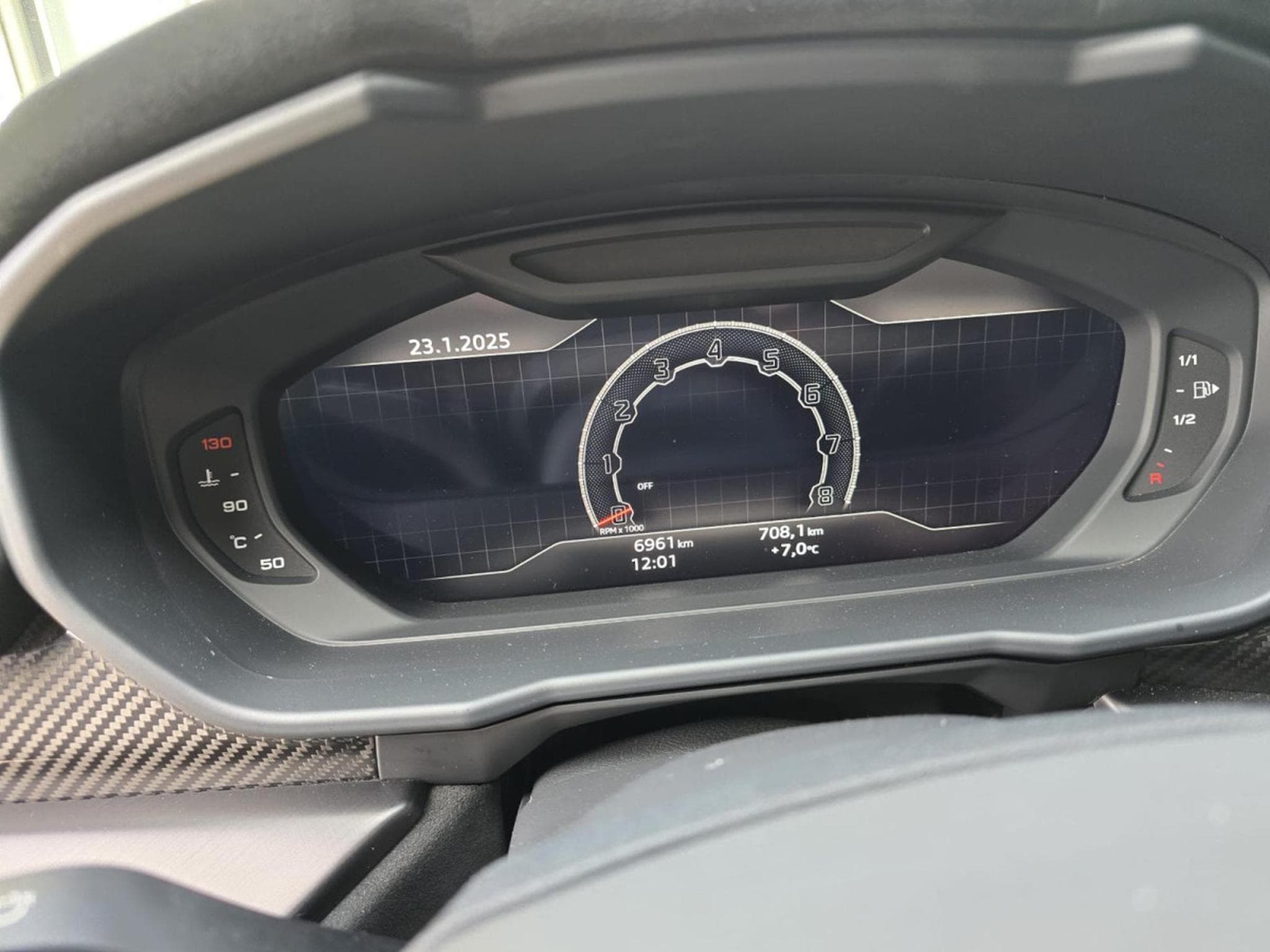 Lamborghini Urus Performante (2024) - Photo 22