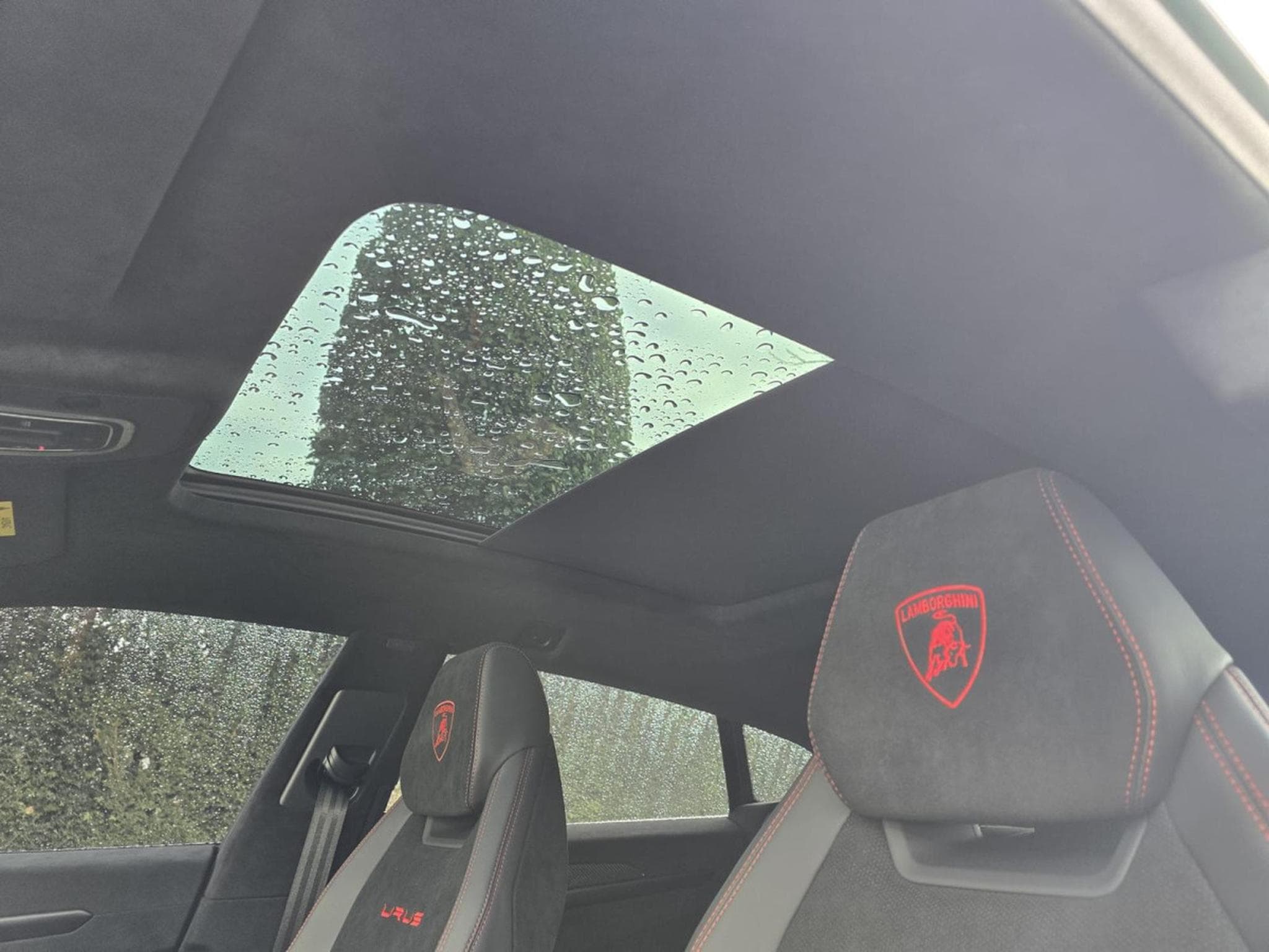 Lamborghini Urus Performante (2024) - Photo 9