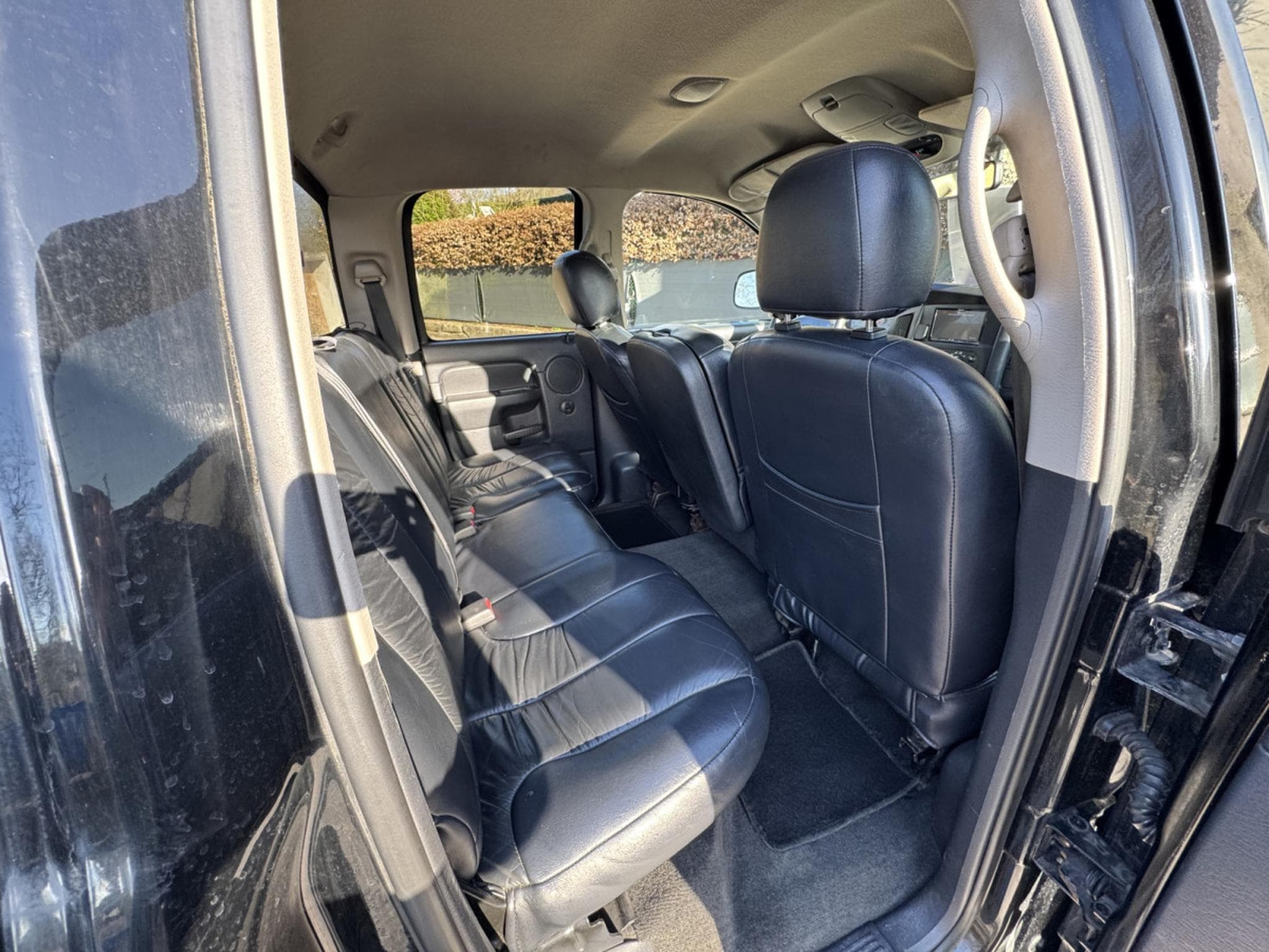 Dodge RAM 5.9i V8 230CV BVA (2002) - Photo 5