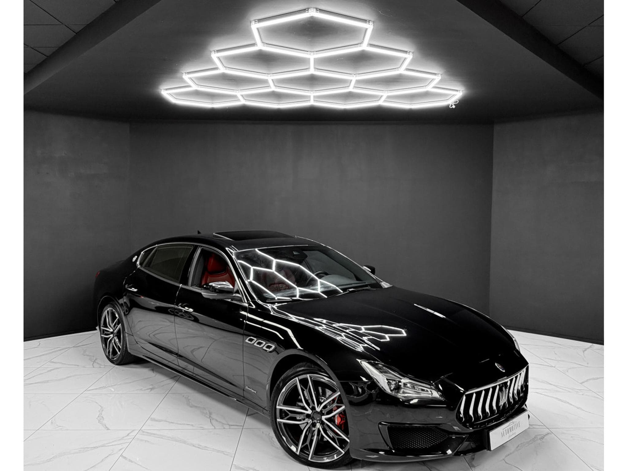 Maserati Quattroporte S Q4 GranSport / B&W / CarPlay / Softclos. / Matrix (2020) - Photo 7