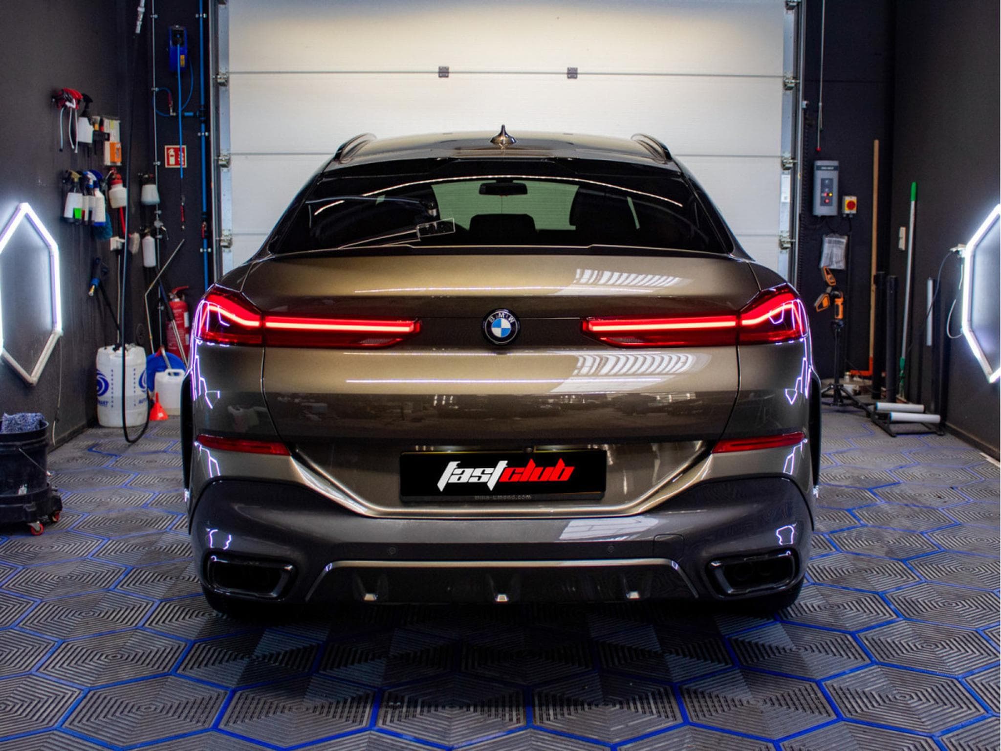 BMW X6M 50 M 50i (2020) - Photo 6