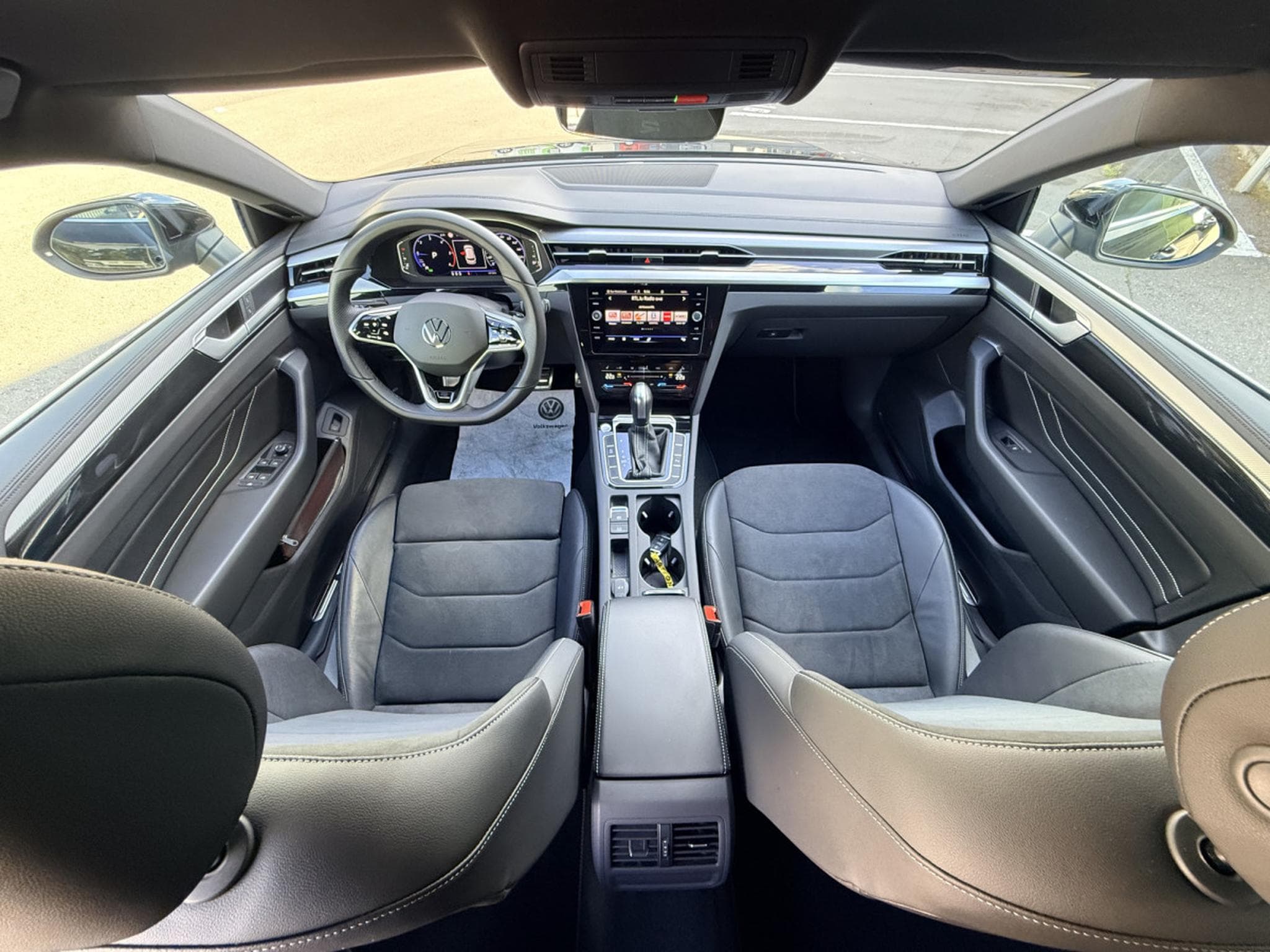 VW Arteon Shooting Brake R-line 2.0 TDI 200 ch DSG 7 vitesses (2023) - Foto 5