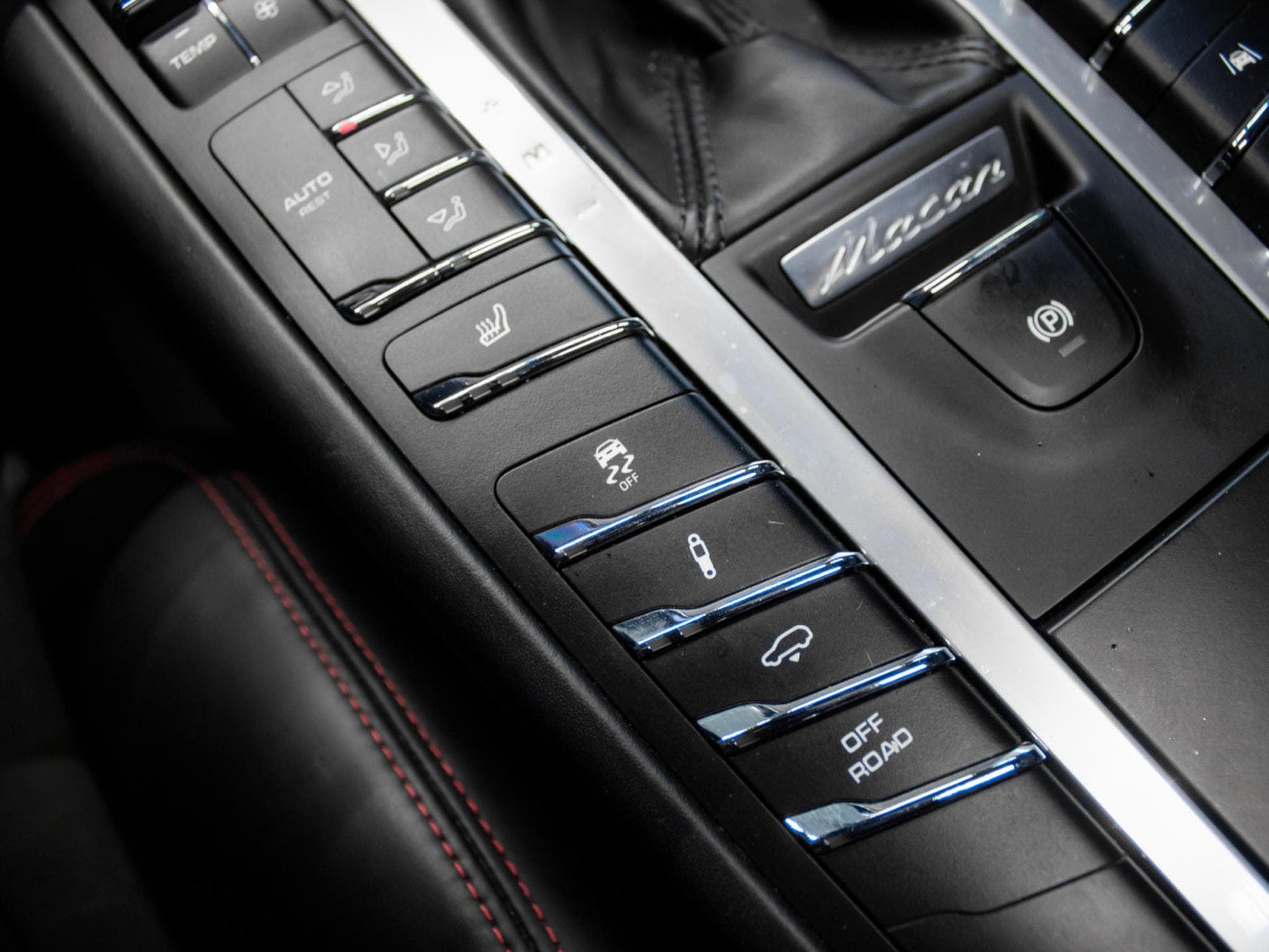 Porsche Macan GTS GRIS CRAIE full options PDC / PSE / PDLS / CHRONO / BOSE (2021) - Photo 20