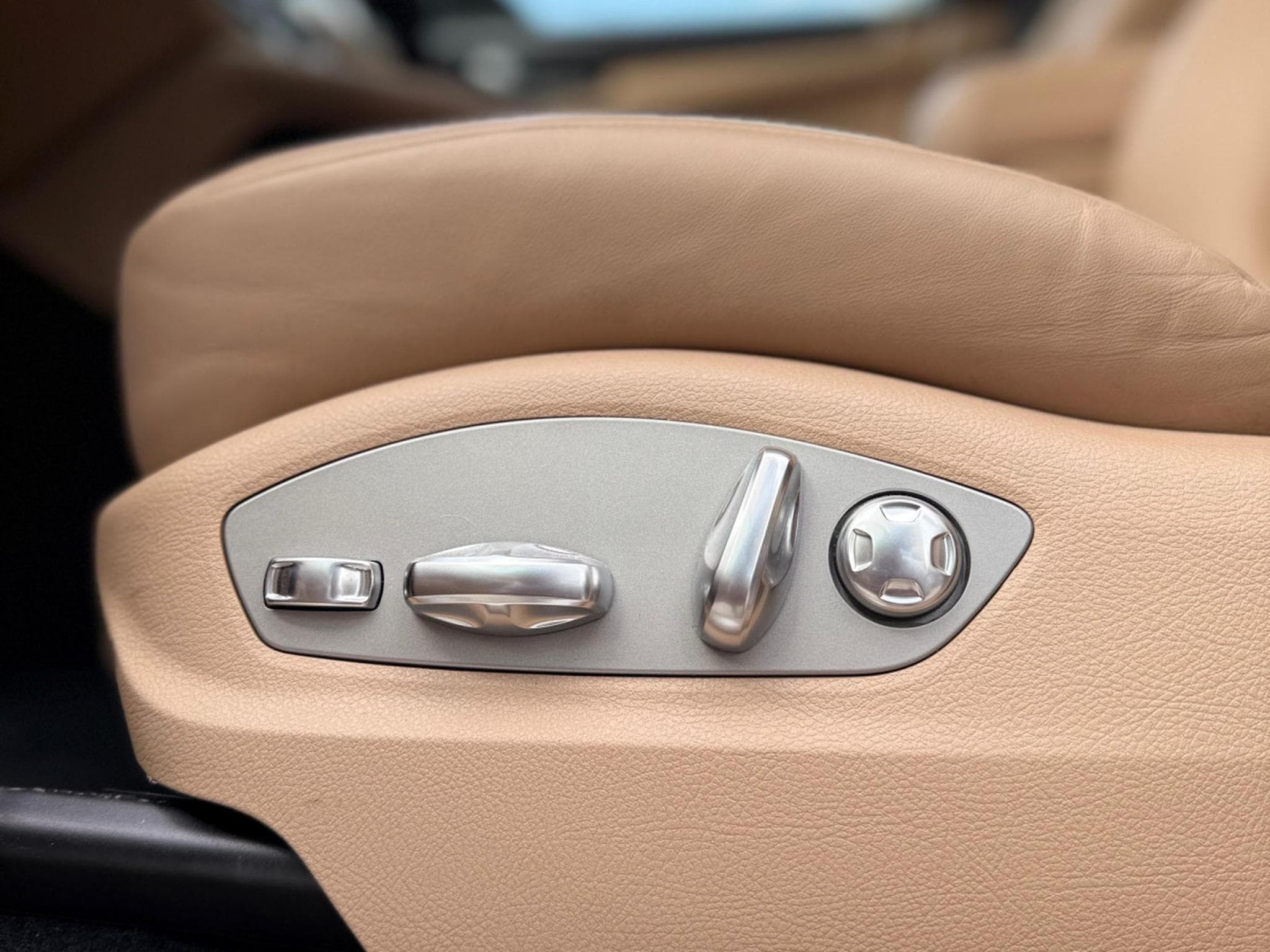 Porsche Macan Porsche Macan S Noir (2023) - Photo 18