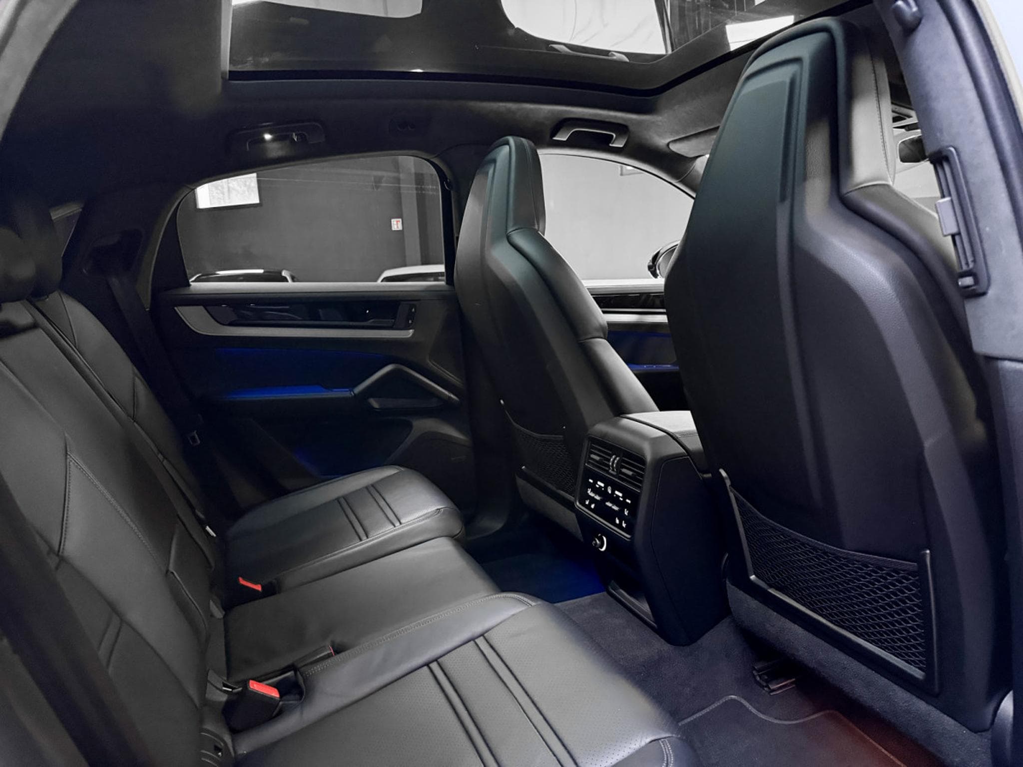 Porsche Cayenne GTS Coupe / ACC / Head-UP / SoftClose / 360° / BOSE (2024) - Photo 13