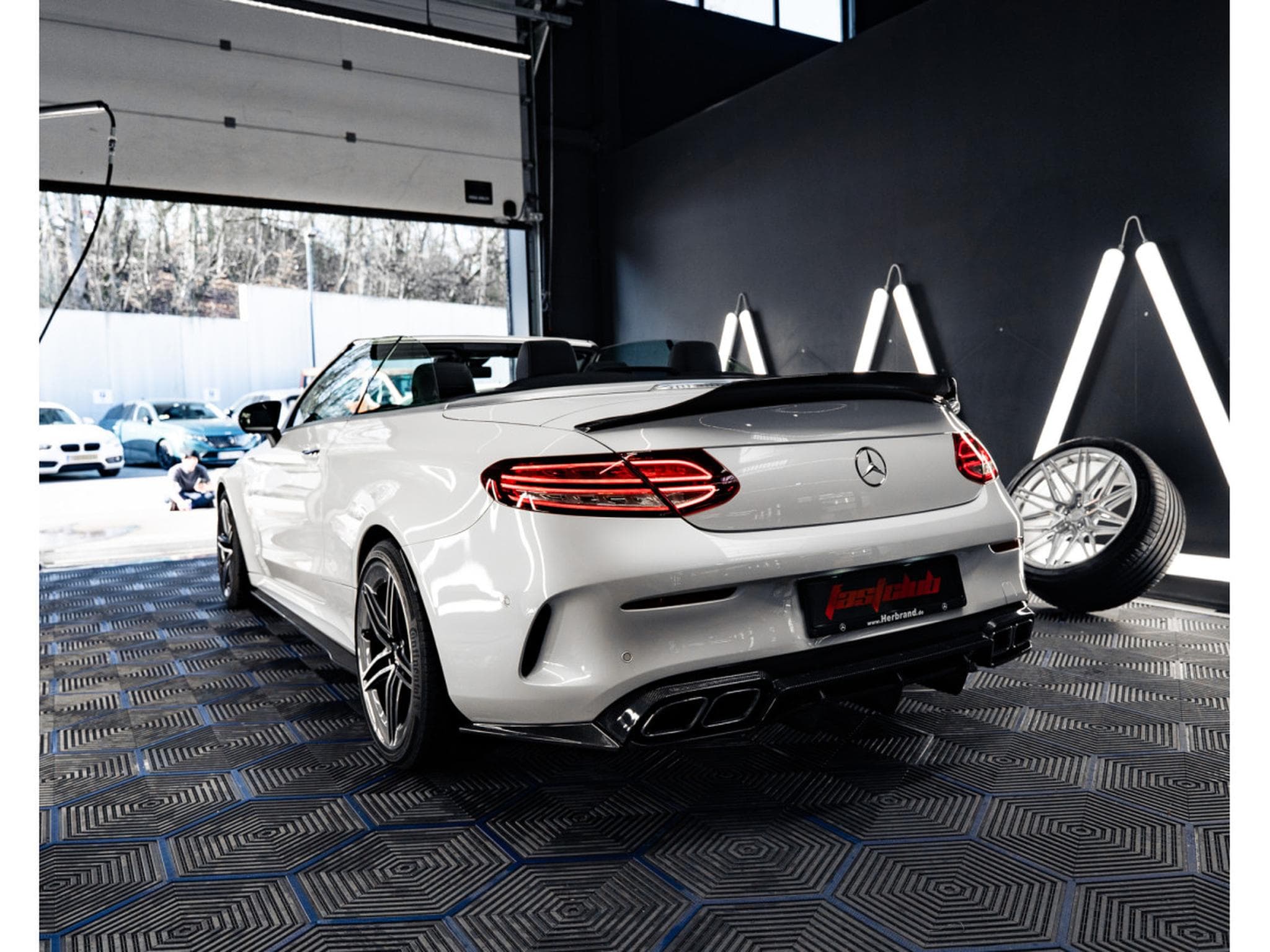 Mercedes C 63 AMG Classe C63 AMG S FULL CARBON Cabrio Caméra*360*Burmester*Ful (2019) - Photo 11