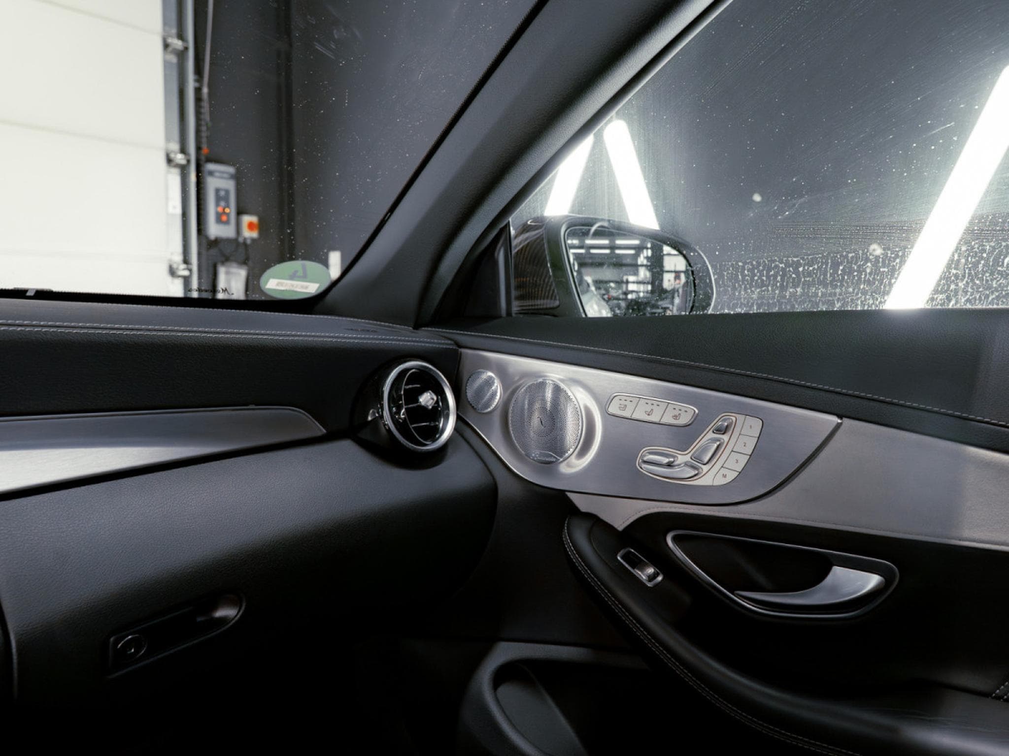 Mercedes C 63 AMG Classe C63 AMG S FULL CARBON Cabrio Caméra*360*Burmester*Ful (2019) - Photo 23