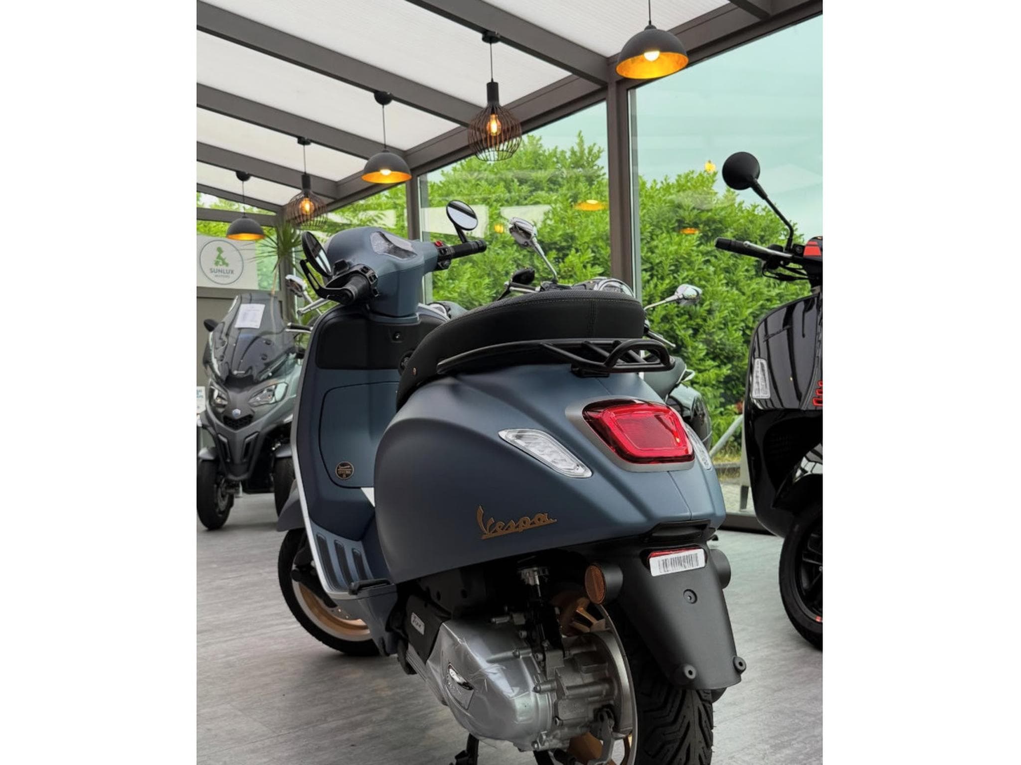 Vespa Primavera OFFICINA 8 (2026) - Foto 6