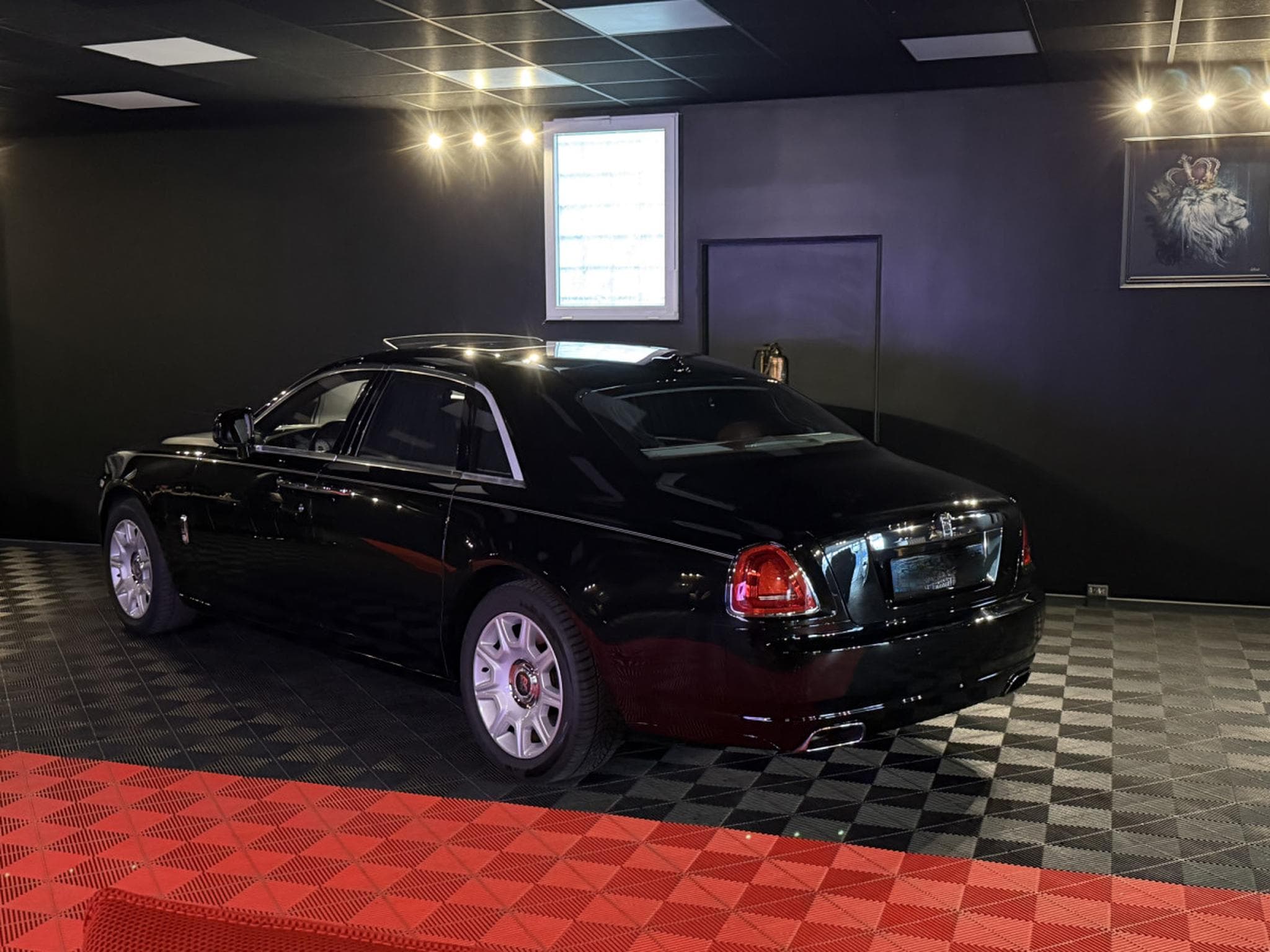 Rolls-Royce Ghost Ghost 6.6i V12 571CV LIMOUSINE (2010) - Foto 21