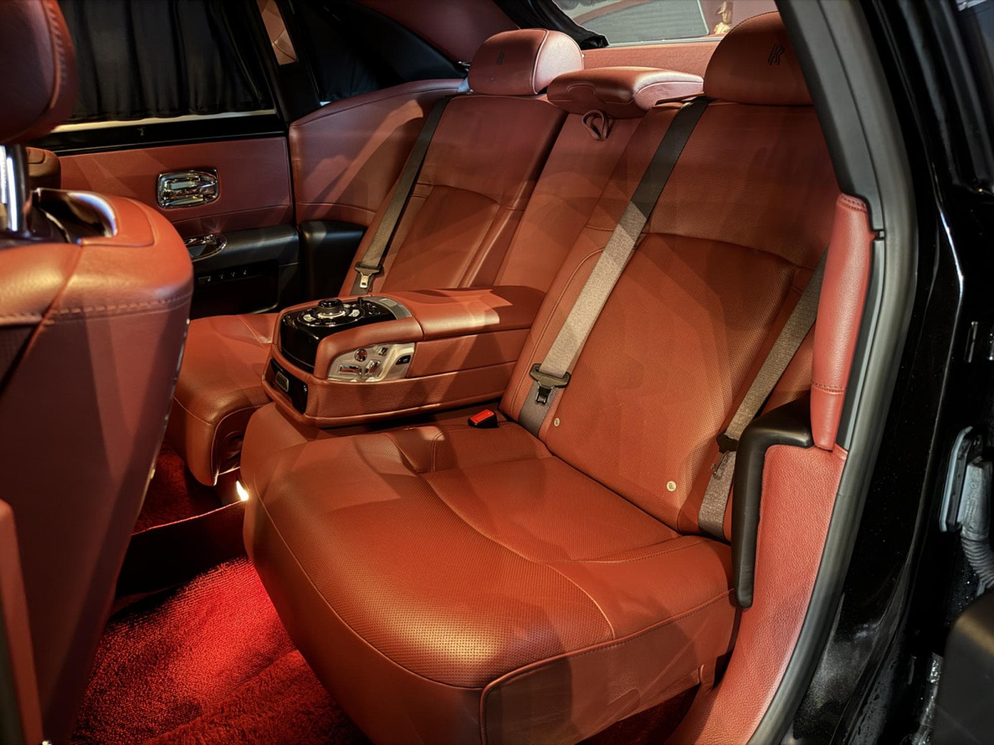 Rolls-Royce Ghost Ghost 6.6i V12 571CV LIMOUSINE (2010) - Foto 7