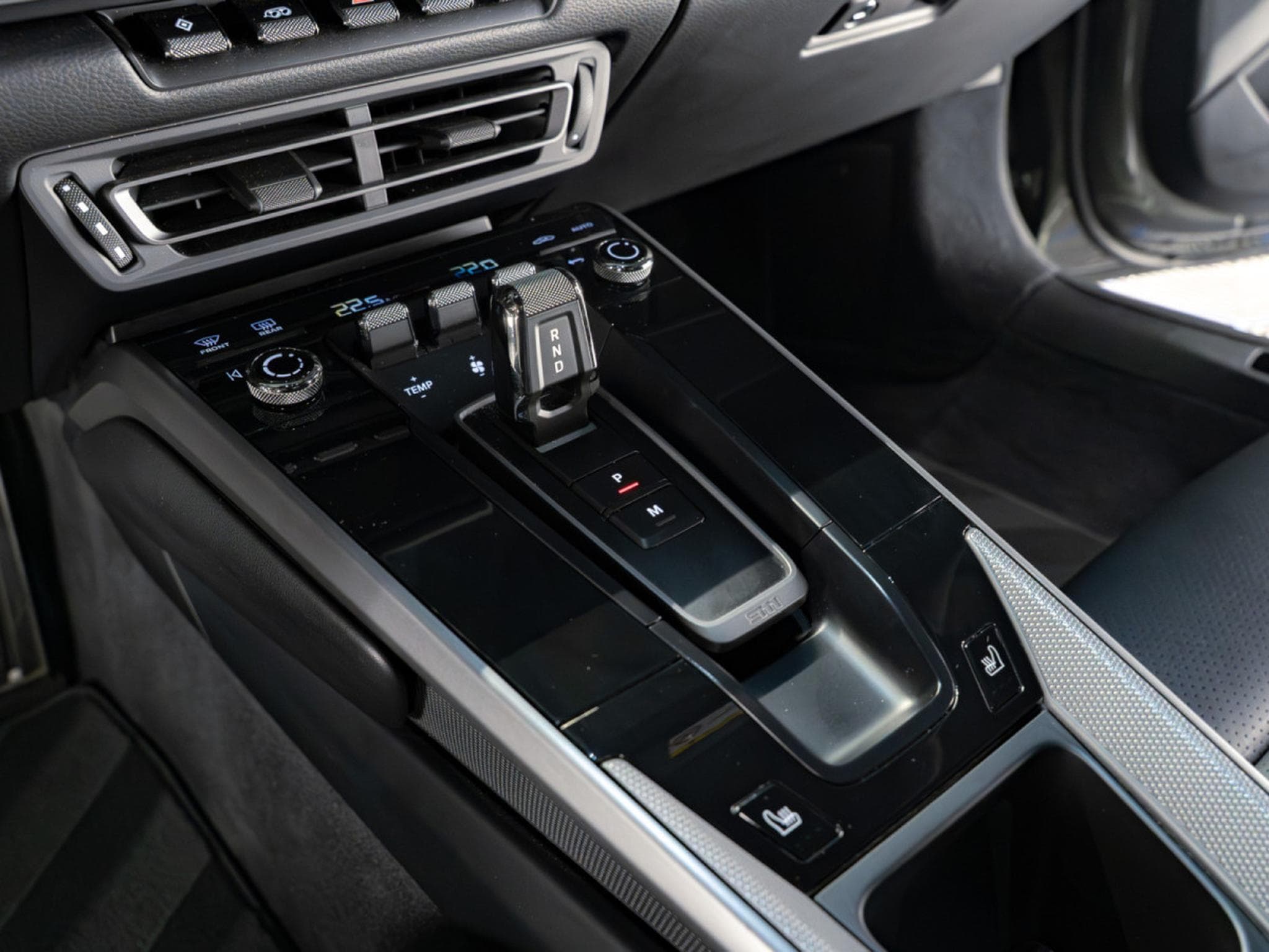 Porsche 911 CARRERA S COUPE 450CH PDK CHRONO PSE PASM PDC SportDesign (2020) - Photo 17