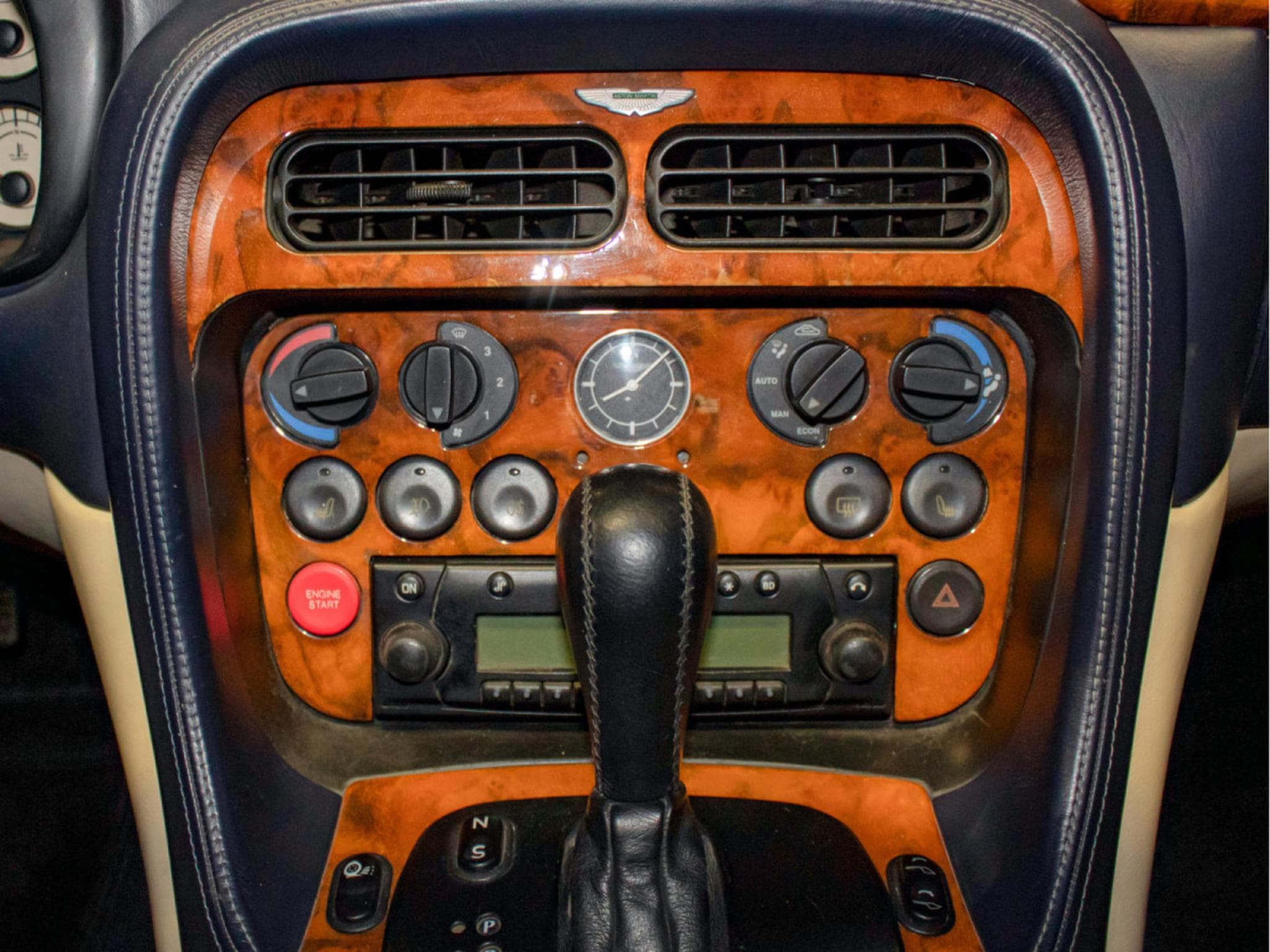 Aston-Martin DB7 Volante Vantage V12 6.0L 420CV AUTOMATIC (2001) - Photo 12