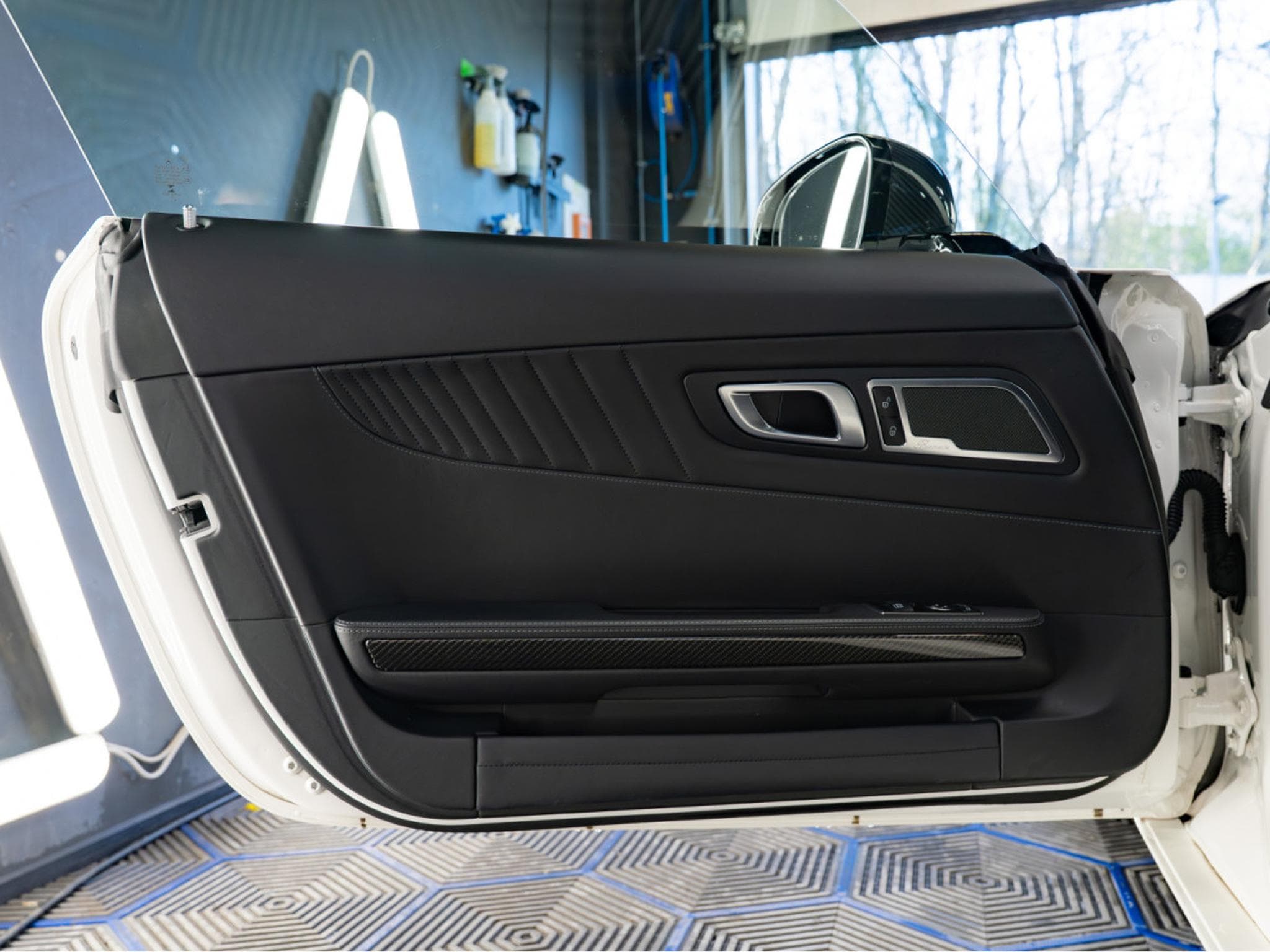 Mercedes AMG GT S Coupe Speedshift 7G-DCT*CARBON*PANO*360 (2015) - Photo 12