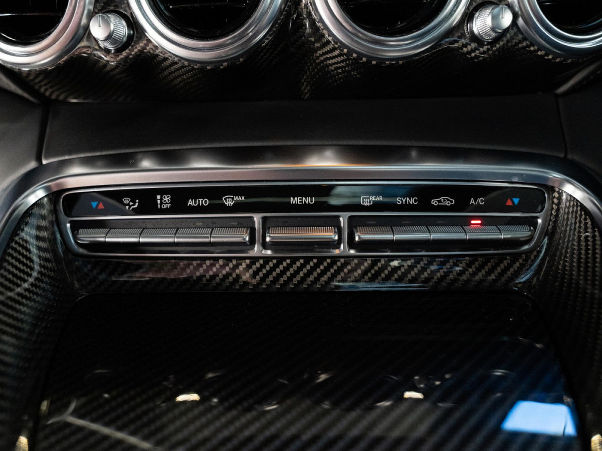 Mercedes AMG GT S Coupe Speedshift 7G-DCT*CARBON*PANO*360 (2015) - Photo 19